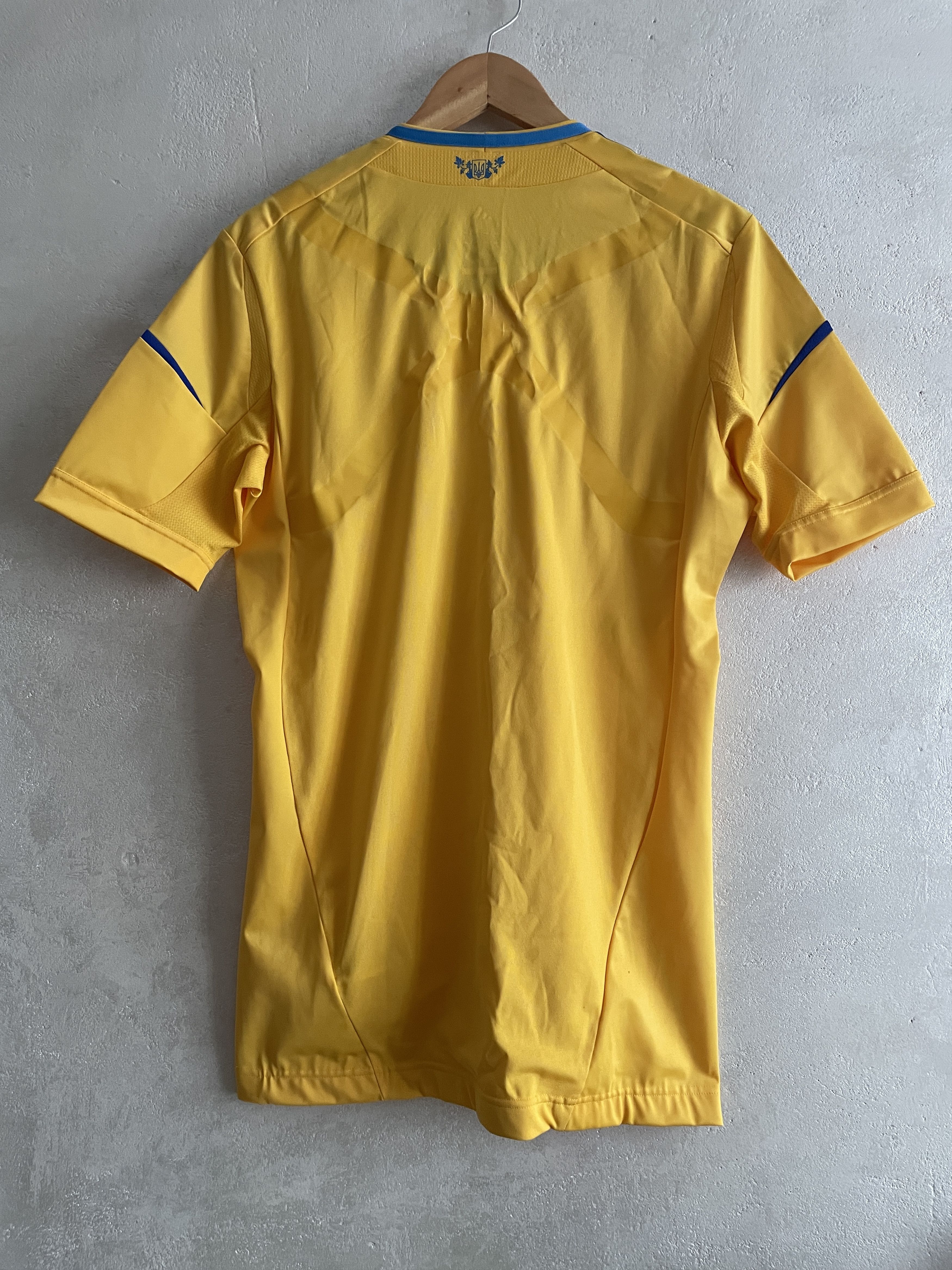 Adidas Ukraine 2012 Player Issue Home Kit Shirt Jersey Techfit Size US XL / EU 56 / 4 - 2 Thumbnail