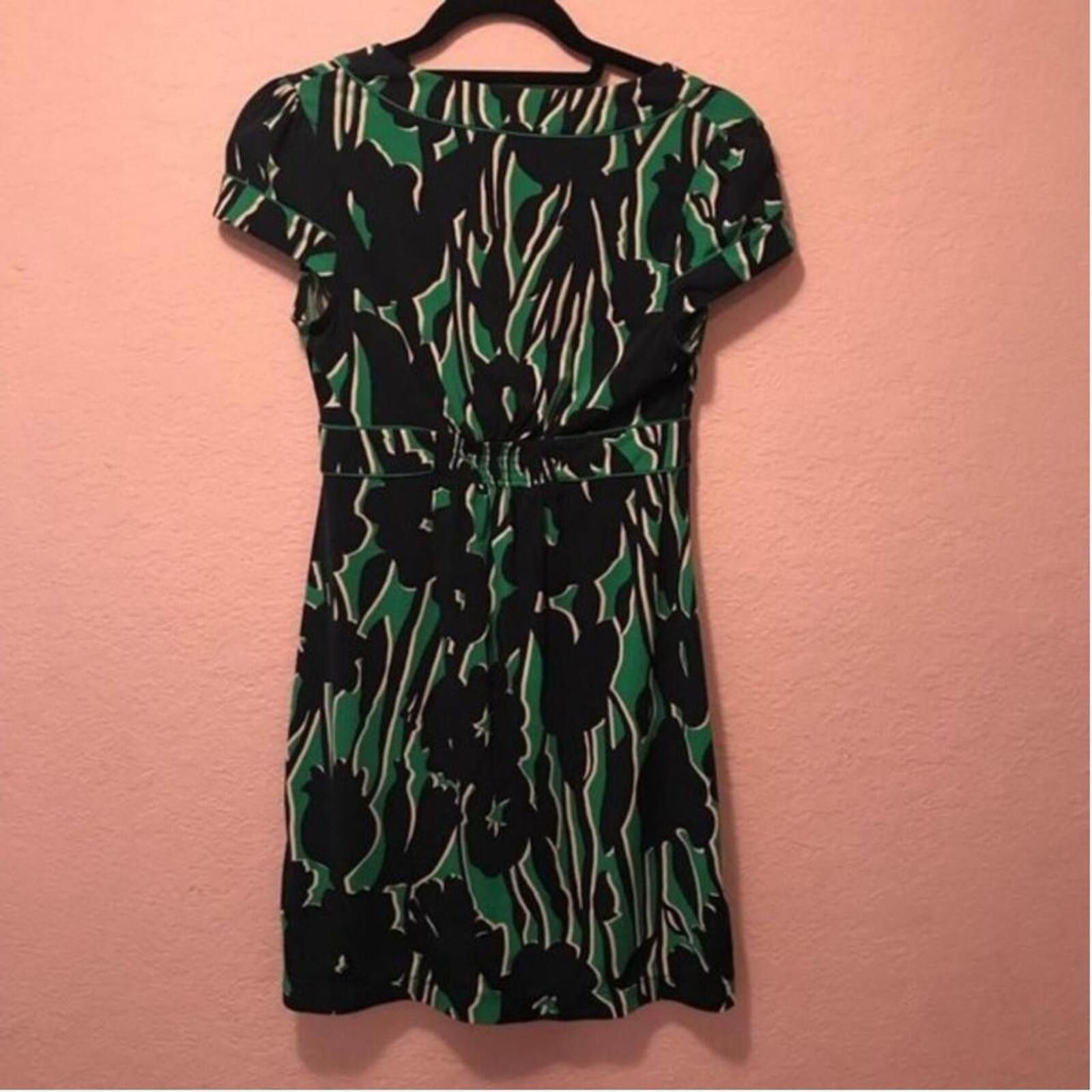 Banana Republic Banana Republic Green and Black Floral Print Dress Size S / US 4 / IT 40 - 5 Thumbnail