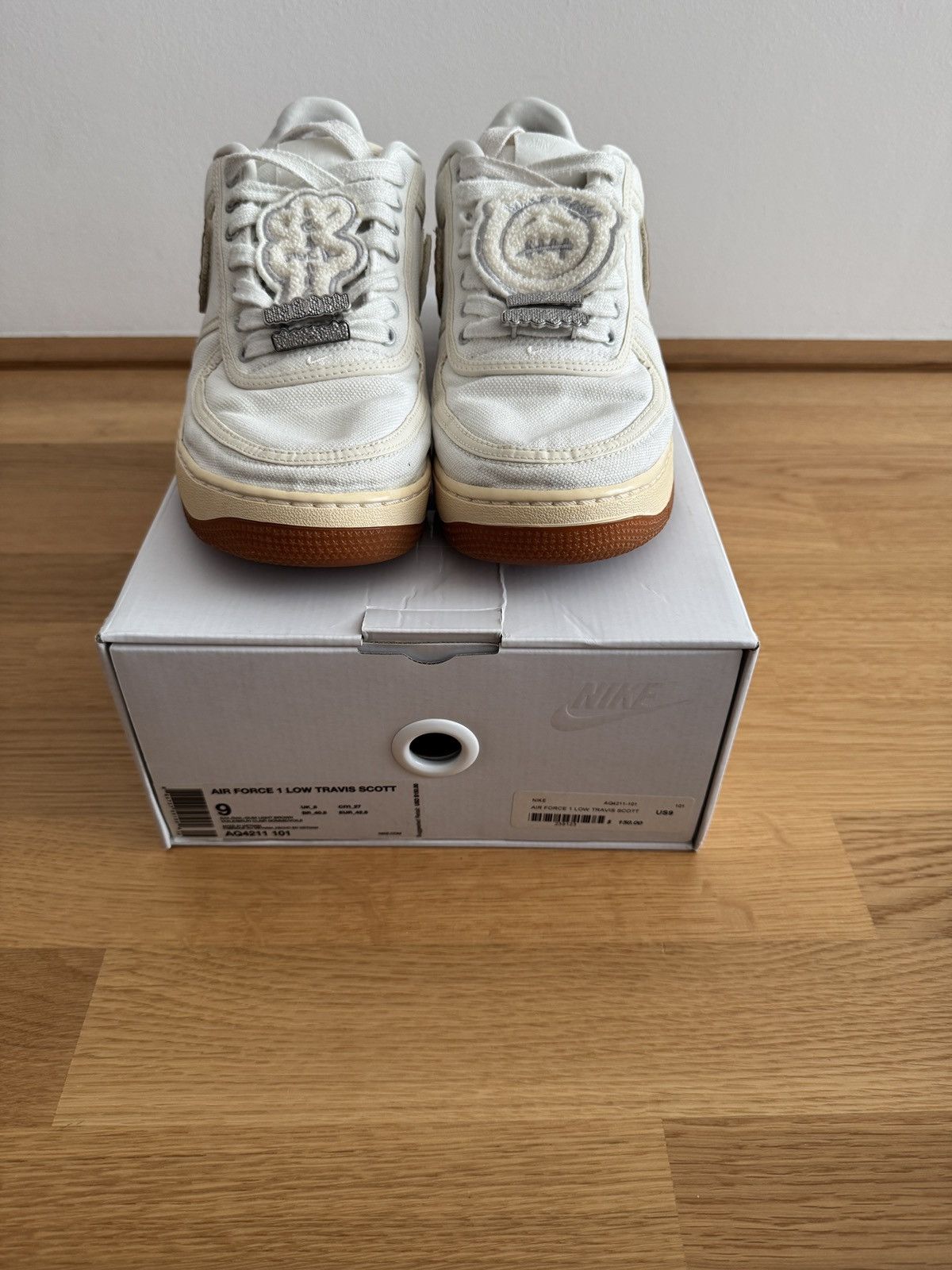 Nike × Travis Scott Nike Air Force 1 x Travis Scott Sail Size US 9 / EU 42 - 2 Thumbnail