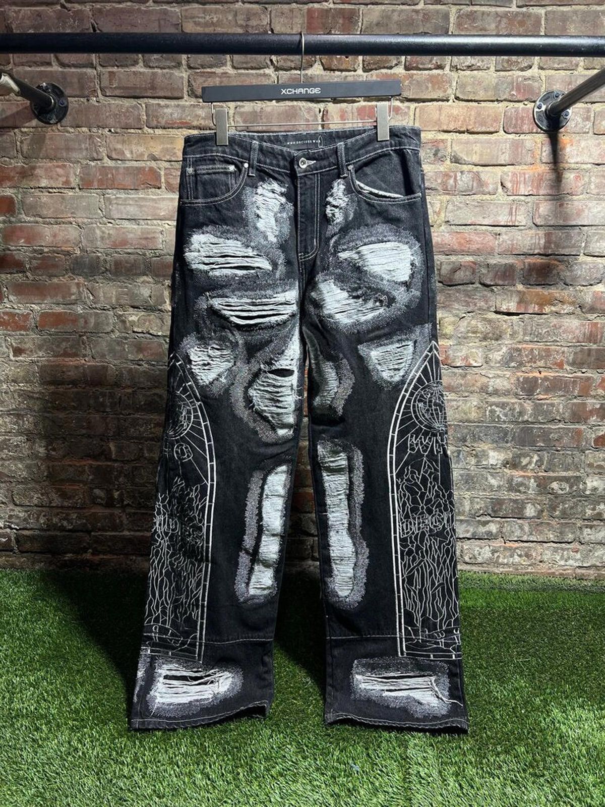 Who Decides War Who Decides War Black Darning Jeans Sz. 32 Size ONE SIZE - 1 Thumbnail