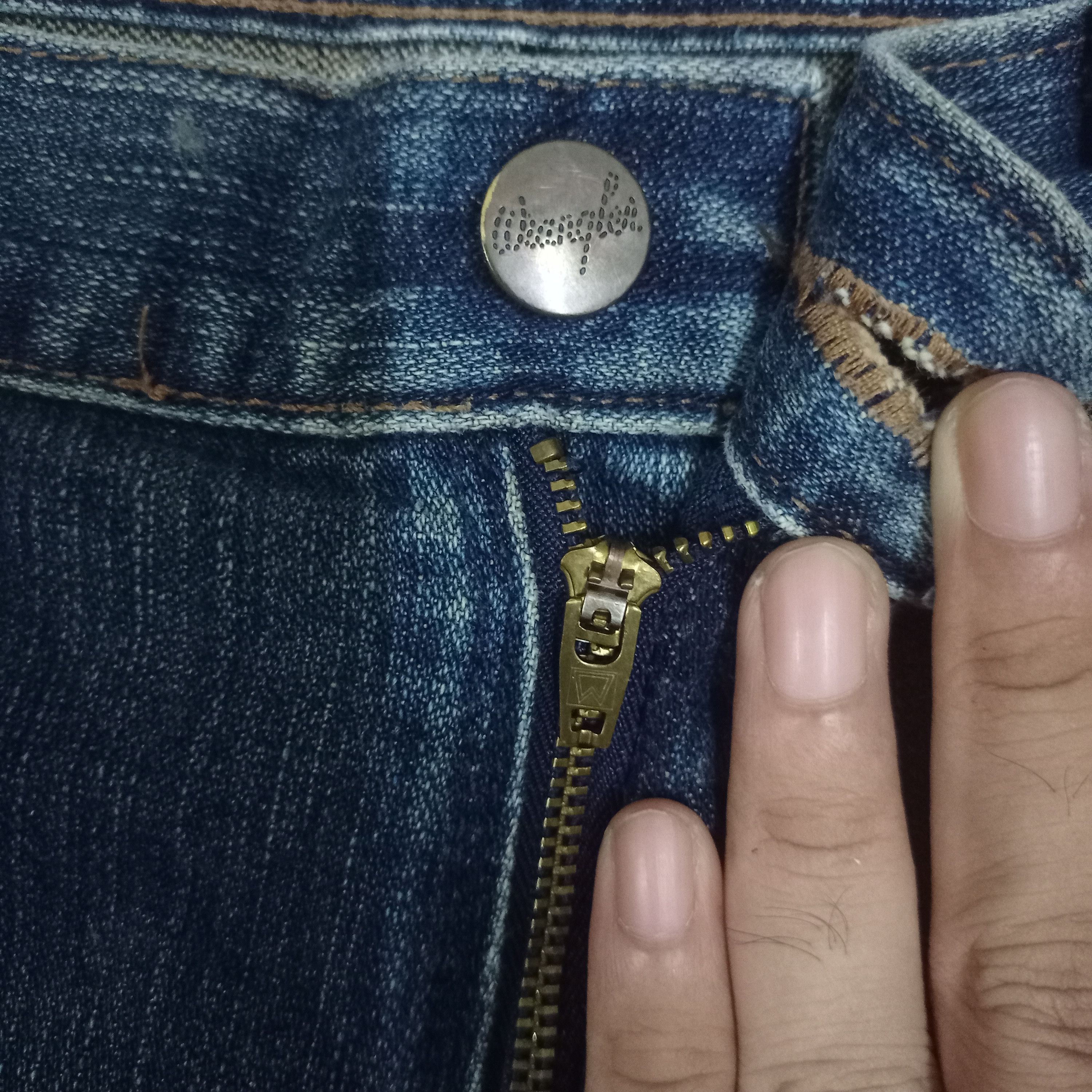 Wrangler Vintage Japanese Wrangler Blue Wash Flare Jeans Size US 33 - 3 Thumbnail