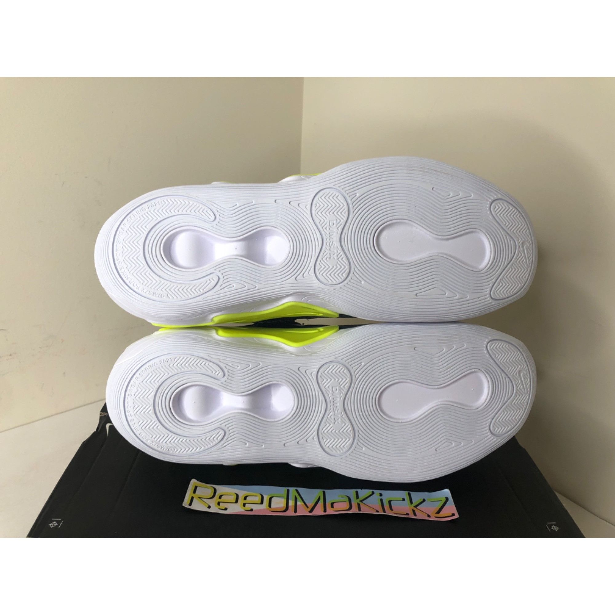 Nike Nike Distorted DNA Black Volt mens 11.5us Size US 11.5 / EU 44-45 - 5 Thumbnail
