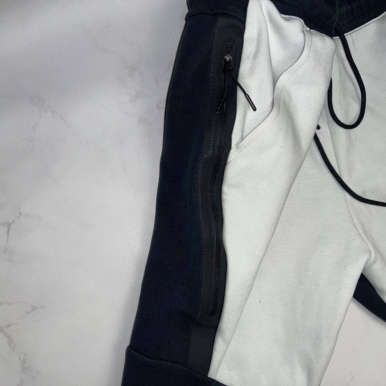 Nike Nike Tech Fleece Jogger - Black/White Size XL Size US 42 / EU 58 - 4 Thumbnail