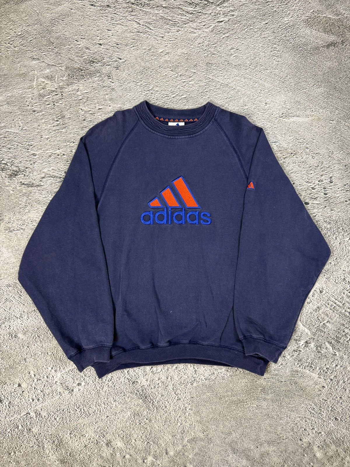 Adidas Adidas vintage sweatshirt big logo crewneck navy orange Y2K Size US M / EU 48-50 / 2 - 1 Thumbnail