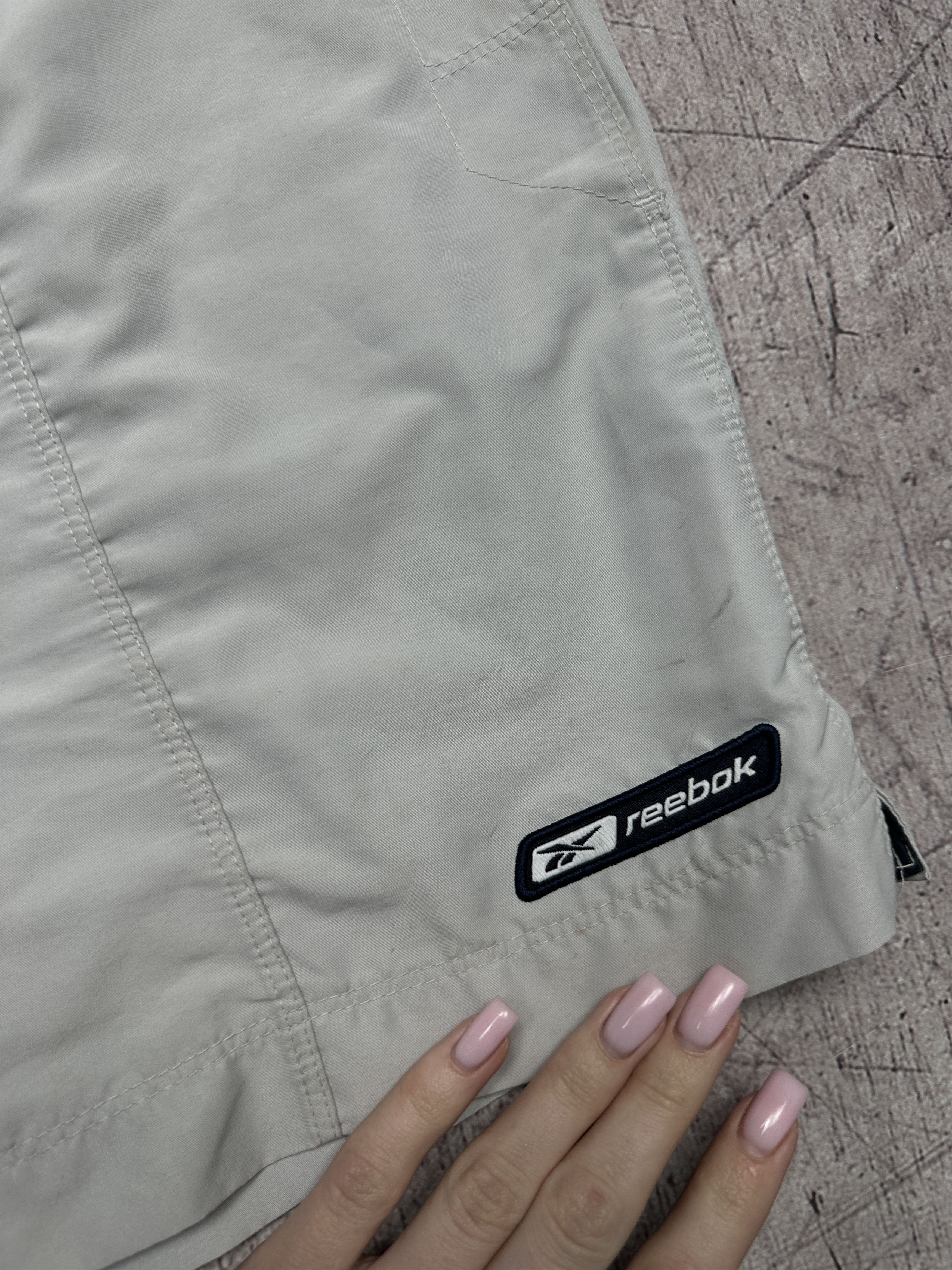 Reebok Reebok Vintage Mens Nylon Shorts Size US 32 / EU 48 - 3 Thumbnail