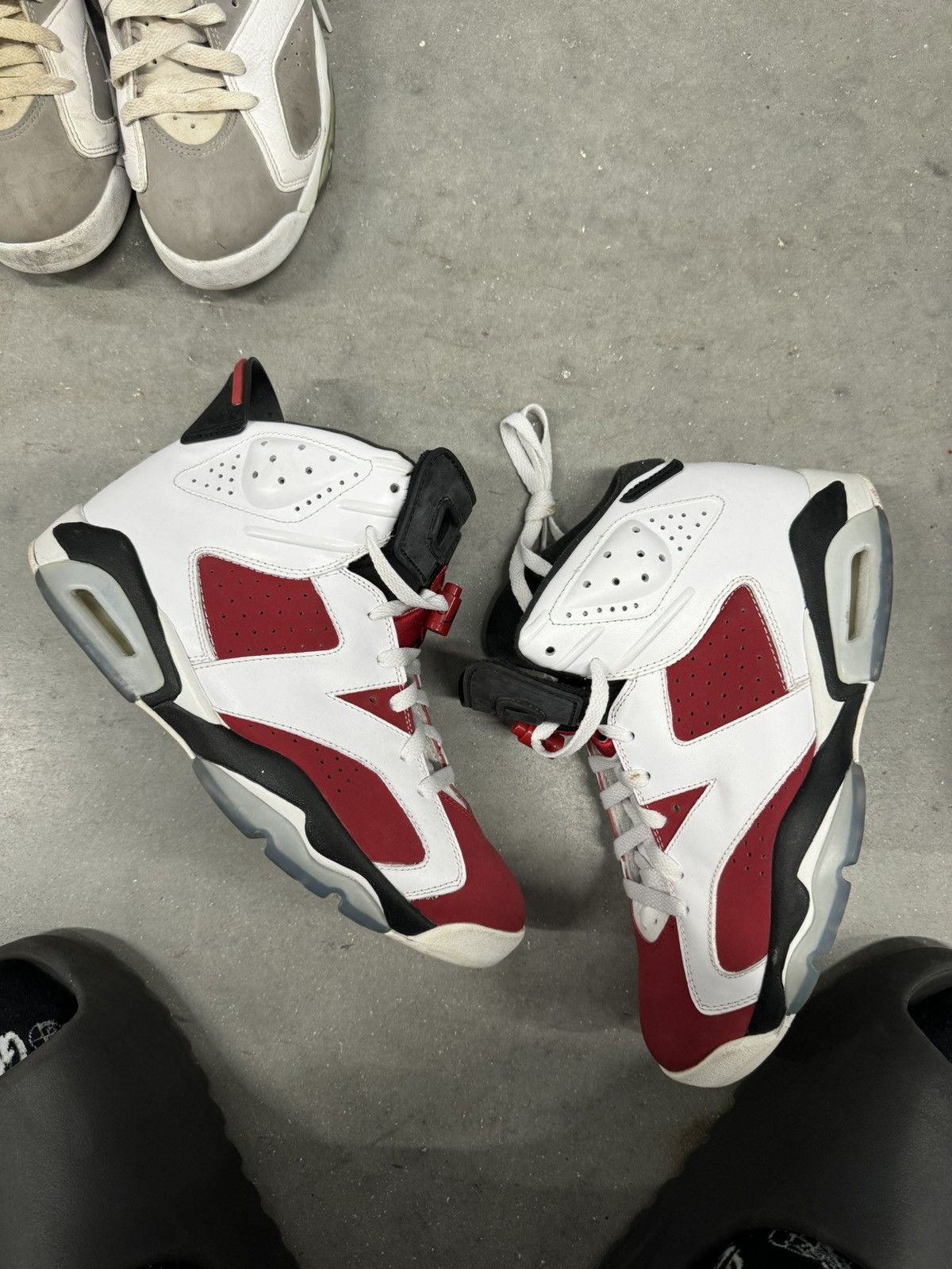 Jordan Brand Used Jordan6 “Carmine” Size 9 Size US 9 / EU 42 - 1 Thumbnail