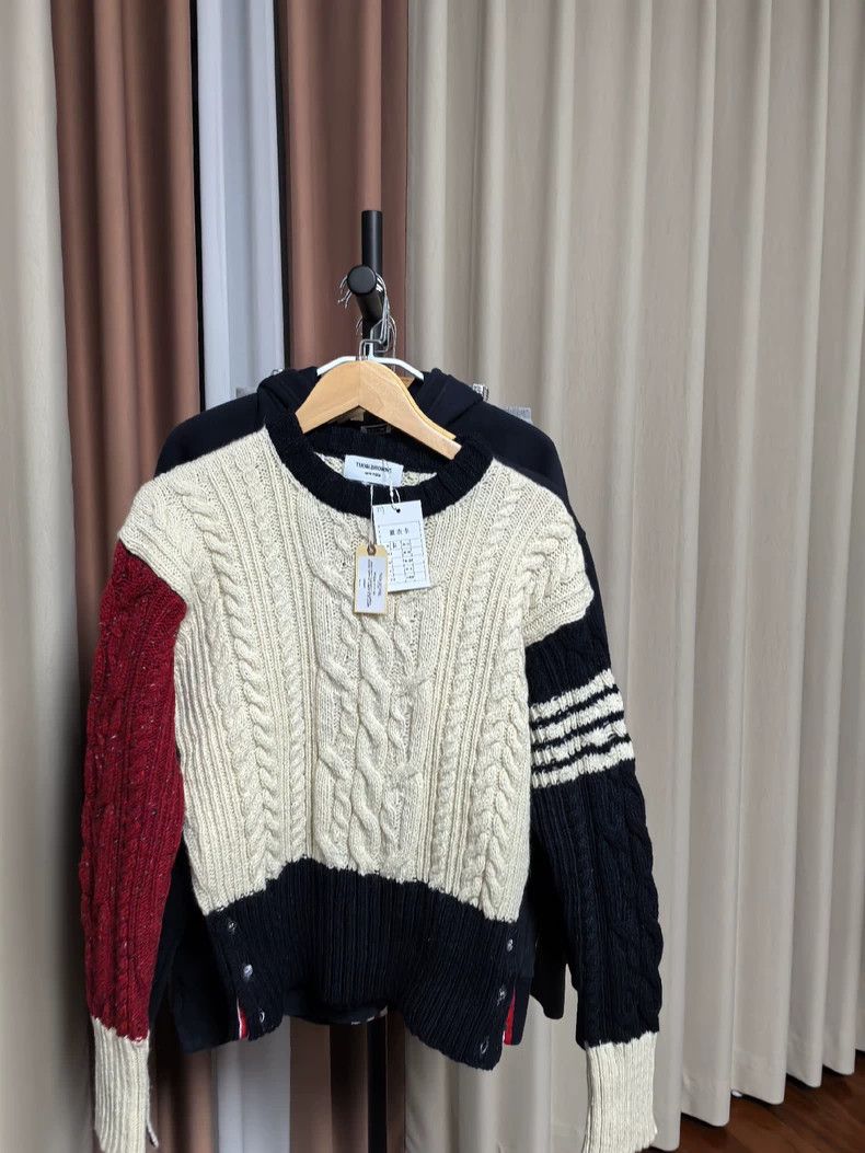 Thom Browne Thom Browne size4 A wool sweater Size US XL / EU 56 / 4 - 1 Thumbnail