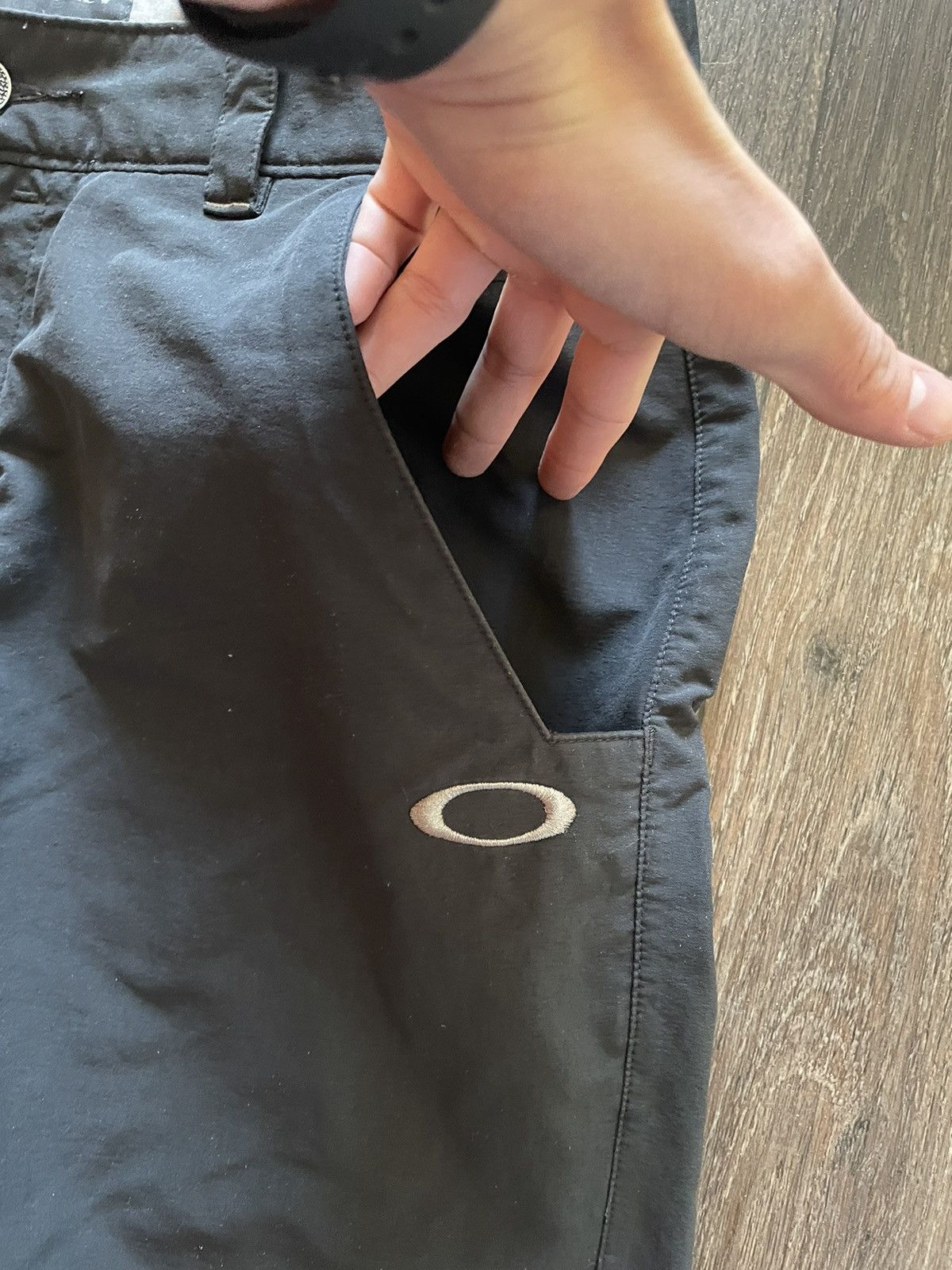 Oakley OAKLEY SOFTWARE Vintage track cropped nylon pants Size US 36 / EU 52 - 4 Thumbnail