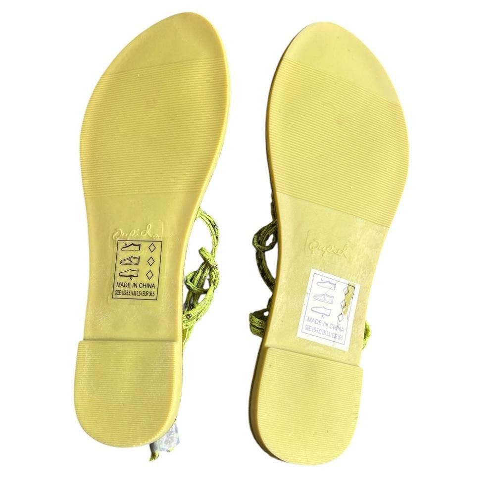 Designer Brand new Neon apple Green Snakeskin-Print Thong Sandals Size US 5.5 / IT 35.5 - 4 Thumbnail
