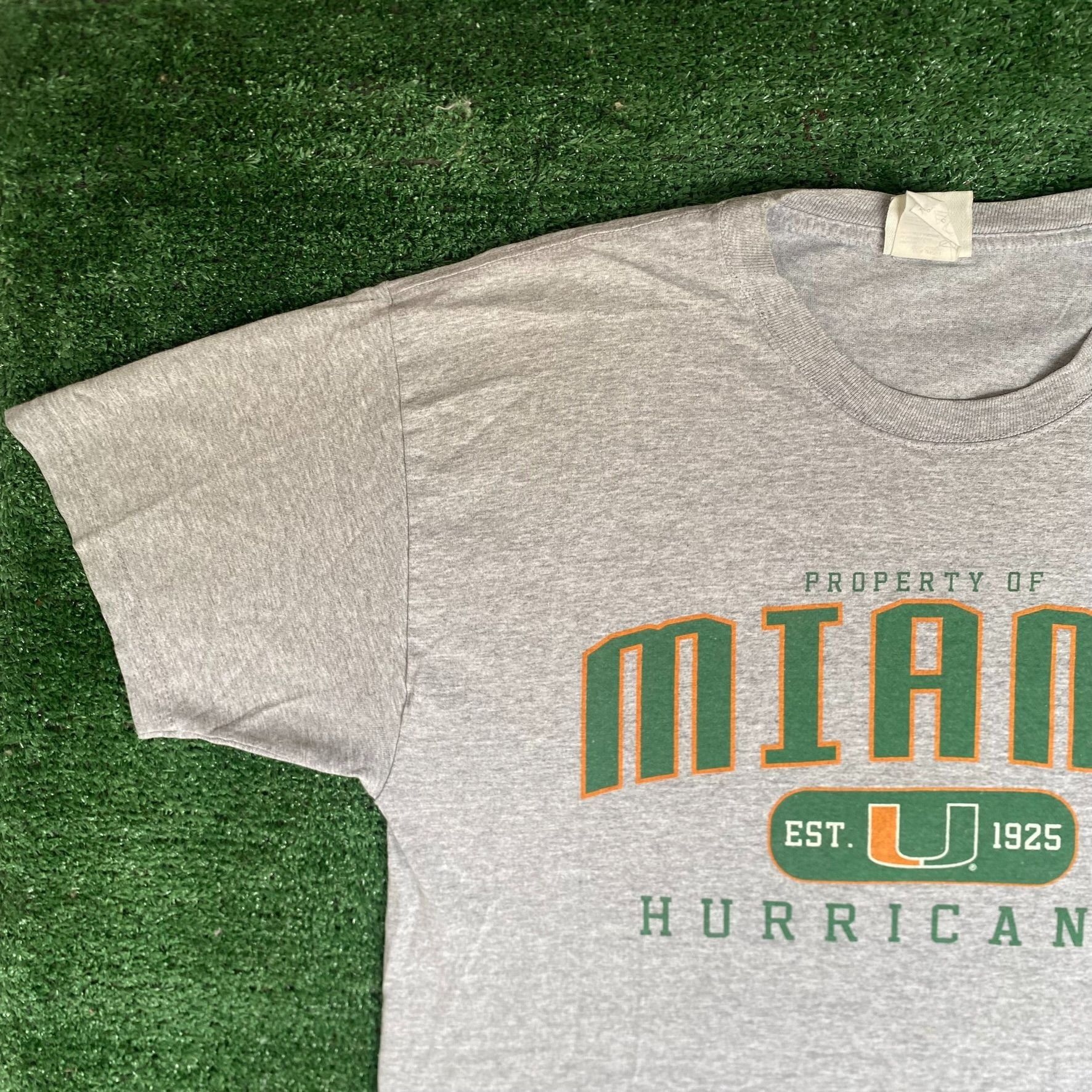 Vintage Vintage Y2K Miami Hurricanes Shirt Gray University Logo Tee Size US L / EU 52-54 / 3 - 2 Thumbnail