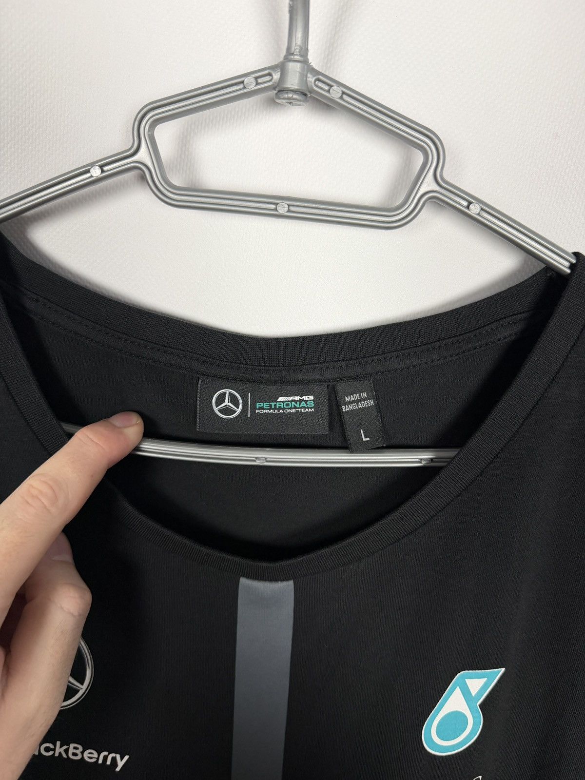 Mercedes-Benz Mercedes Benz AMG Petronas Formula One Team Racing T-Shirt Size L / US 10 / IT 46 - 7 Thumbnail