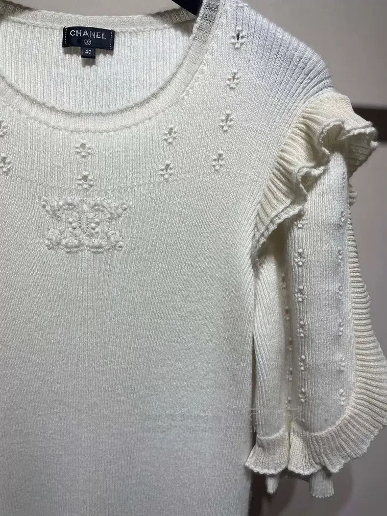 Chanel Chanel Knitted dress with ruffled dot sleeves Size S / US 4 / IT 40 - 2 Thumbnail