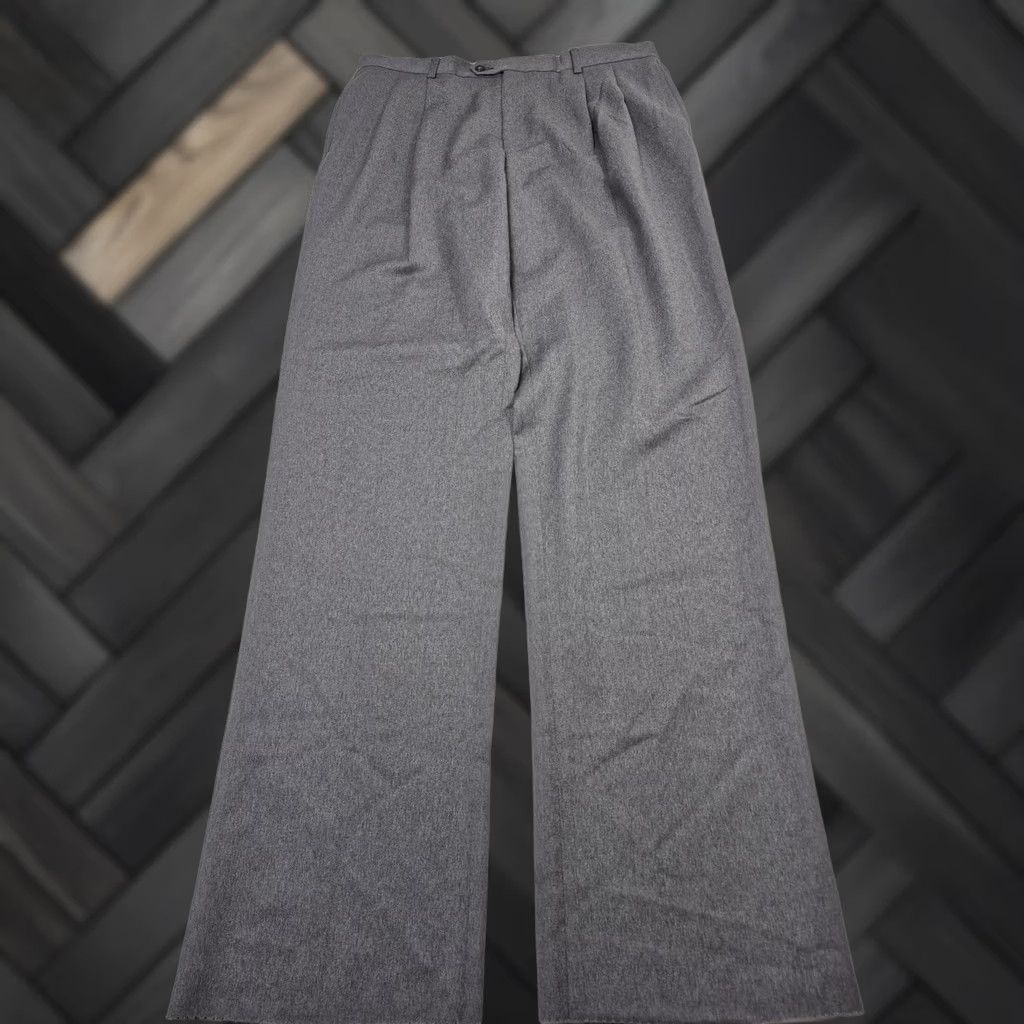 Jos. A. Bank Jos. A. Bank Dress Pants Mens 36x36 Gray Wool Pleated Straight Unhemmed NWT Size US 36 / EU 52 - 1 Thumbnail