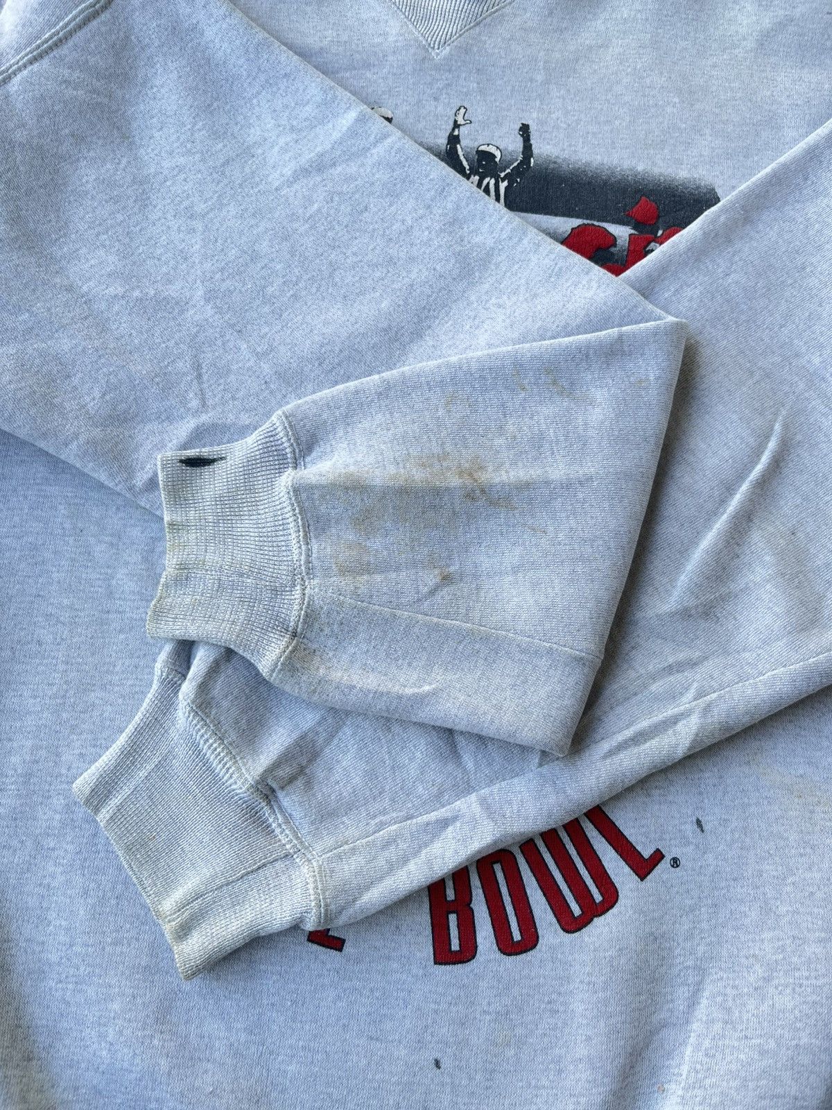 Vintage Vintage Wisconsin Badgers Sweatshirt 1994 Rose Bow Size US L / EU 52-54 / 3 - 4 Thumbnail