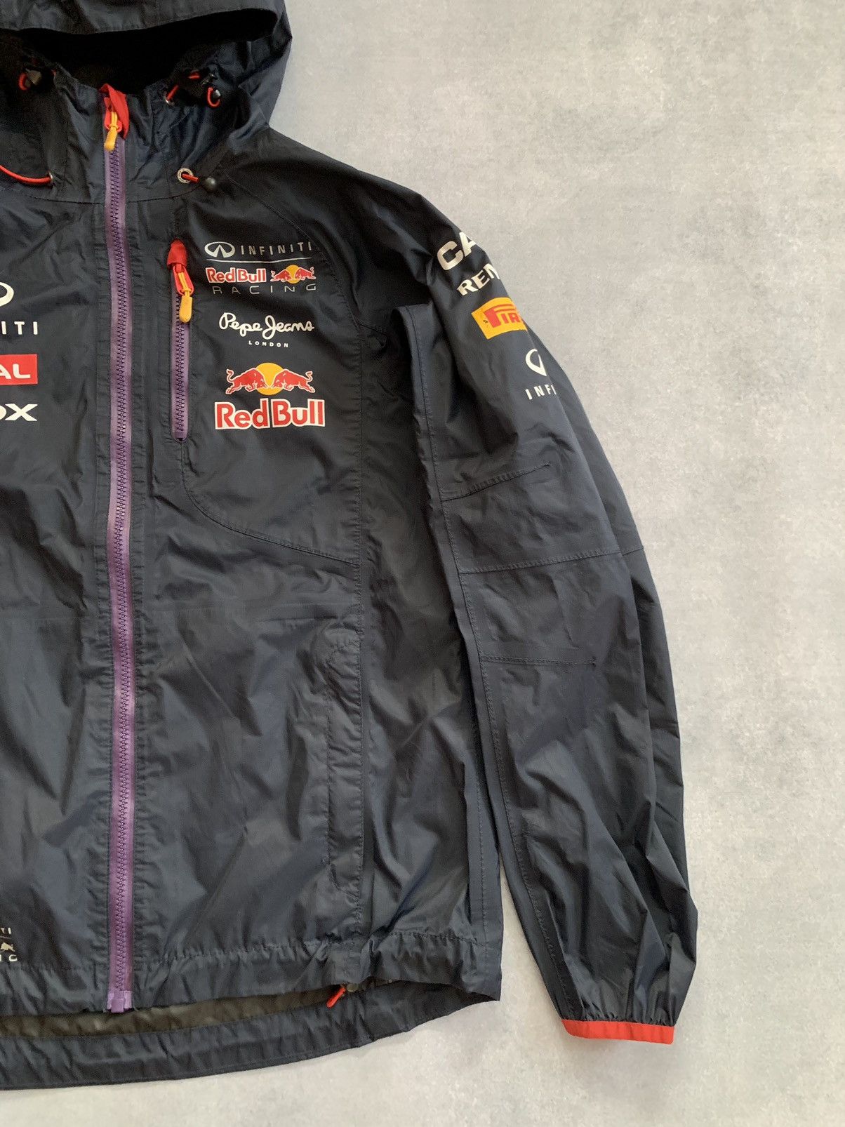 Formula 1 × Red Bull RED BULL/INFINITI F1 RACING TEAM RAIN JACKET PEPE JEANS Size US XS / EU 42 / 0 - 5 Thumbnail