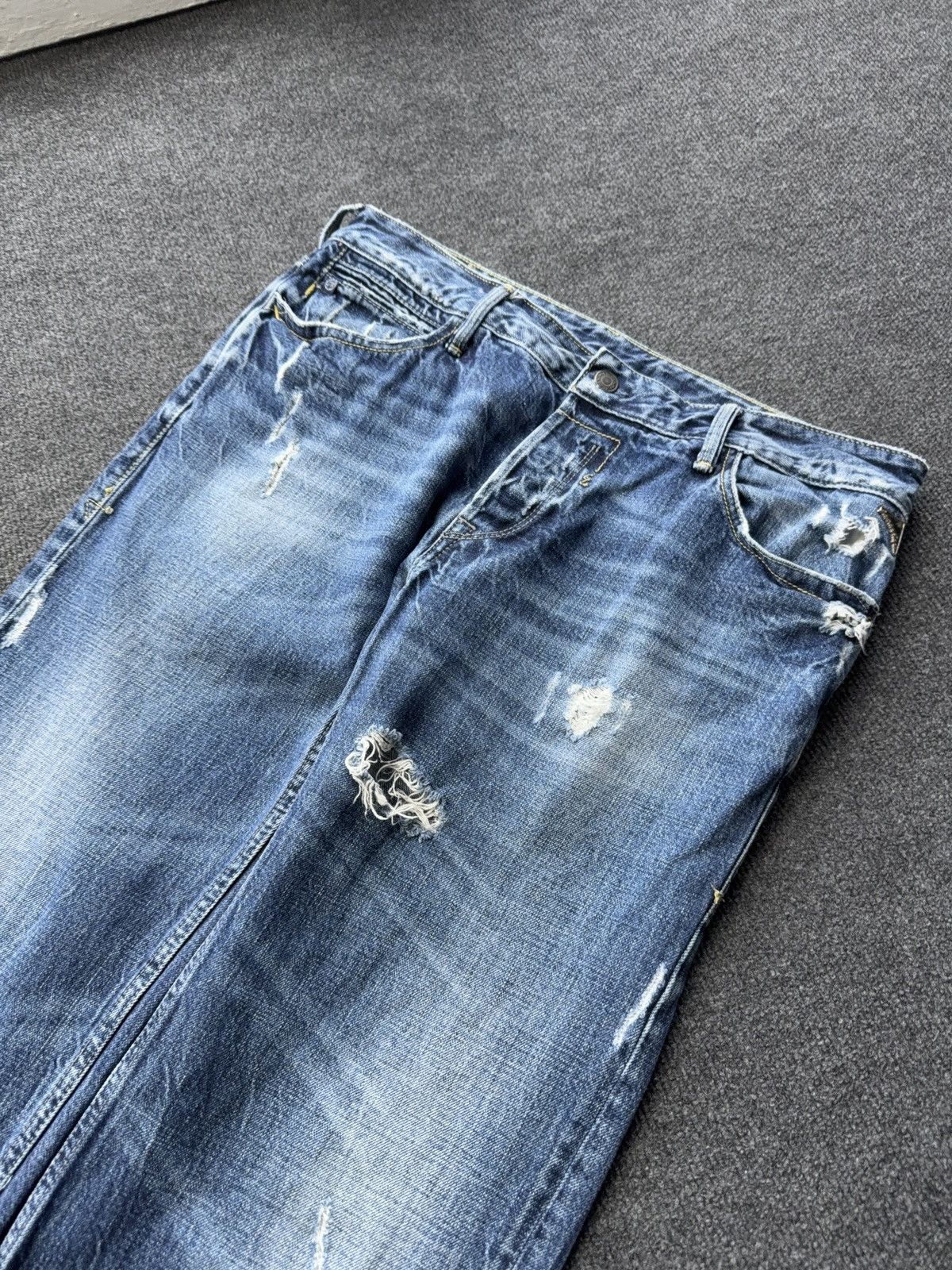 Japan Rags 🔥 Japan Rags Vintage 00s Y2K Distressed Blue Denim Jeans Size US 33 - 6 Thumbnail