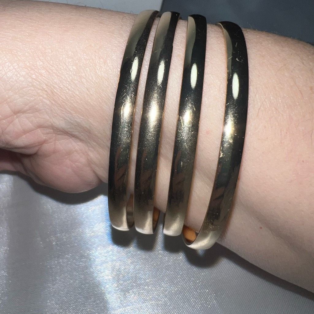 Other Set of 4 Gold Tone Thick Bangle Bracelets Size ONE SIZE - 2 Thumbnail