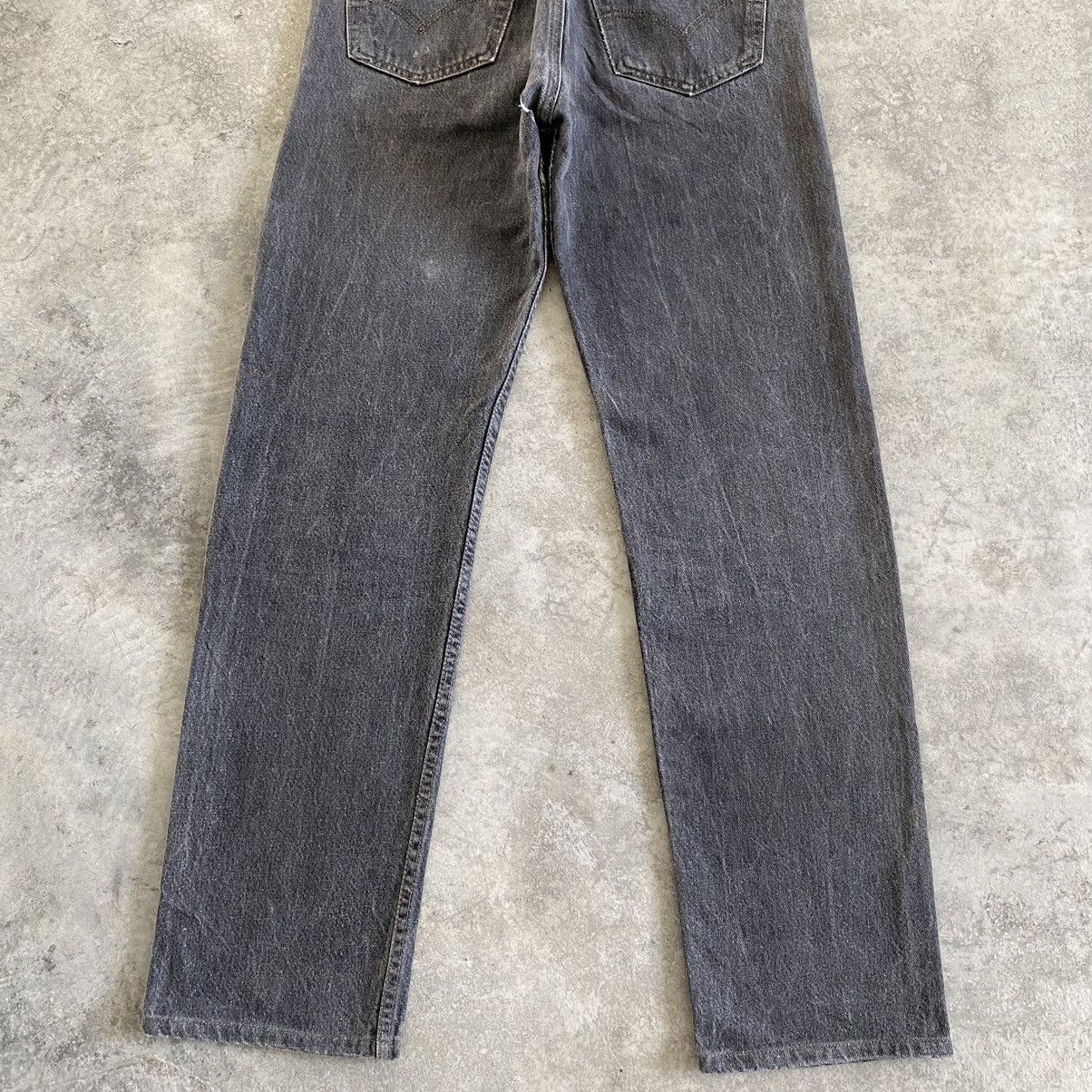 Levi's Vintage 1993 Levi’s 501 Ash Grey Denim Jeans Size US 30 / EU 46 - 13 Thumbnail