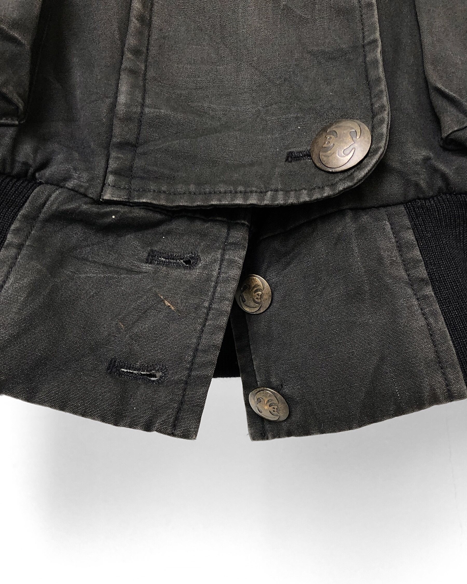 Tsumori Chisato 1990s Tsumori Chisato Cropped Military Jacket Size US M / EU 48-50 / 2 - 11 Thumbnail