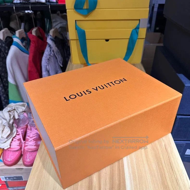 Louis Vuitton Louis Vuitton Runner Tactic Yellow Size 42.5. Size US 9.5 / EU 42-43 - 8 Thumbnail