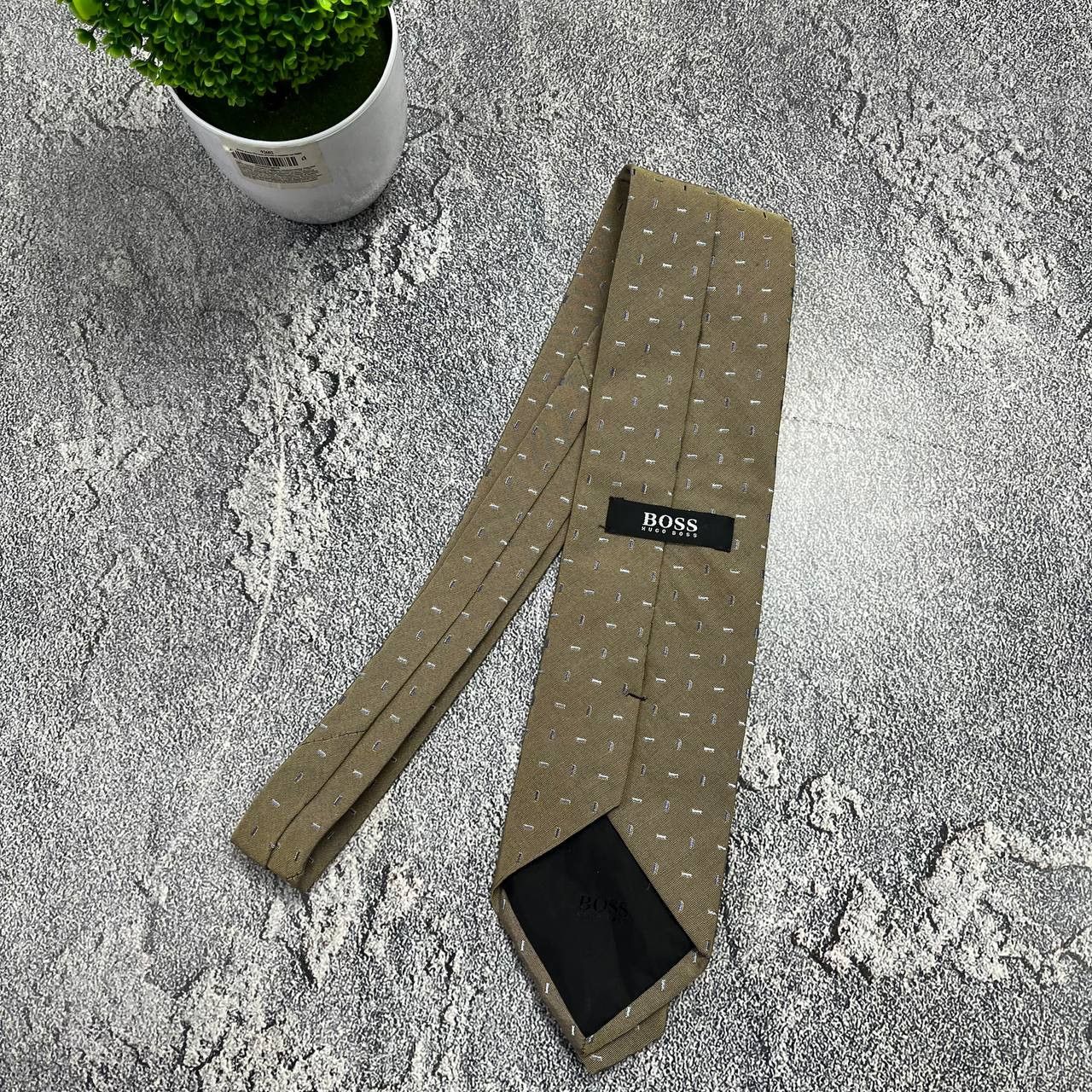 Hugo Boss HUGO BOSS Men's Silk Tie Striped Pattern Luxury Designer Size ONE SIZE - 8 Thumbnail