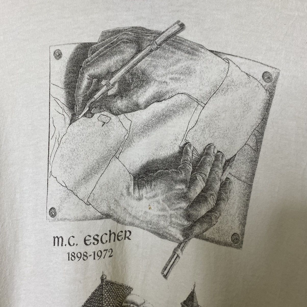 Vintage Drawing Hands Lithograph By M.C. Escher Artwork T Shirt Size US L / EU 52-54 / 3 - 2 Thumbnail