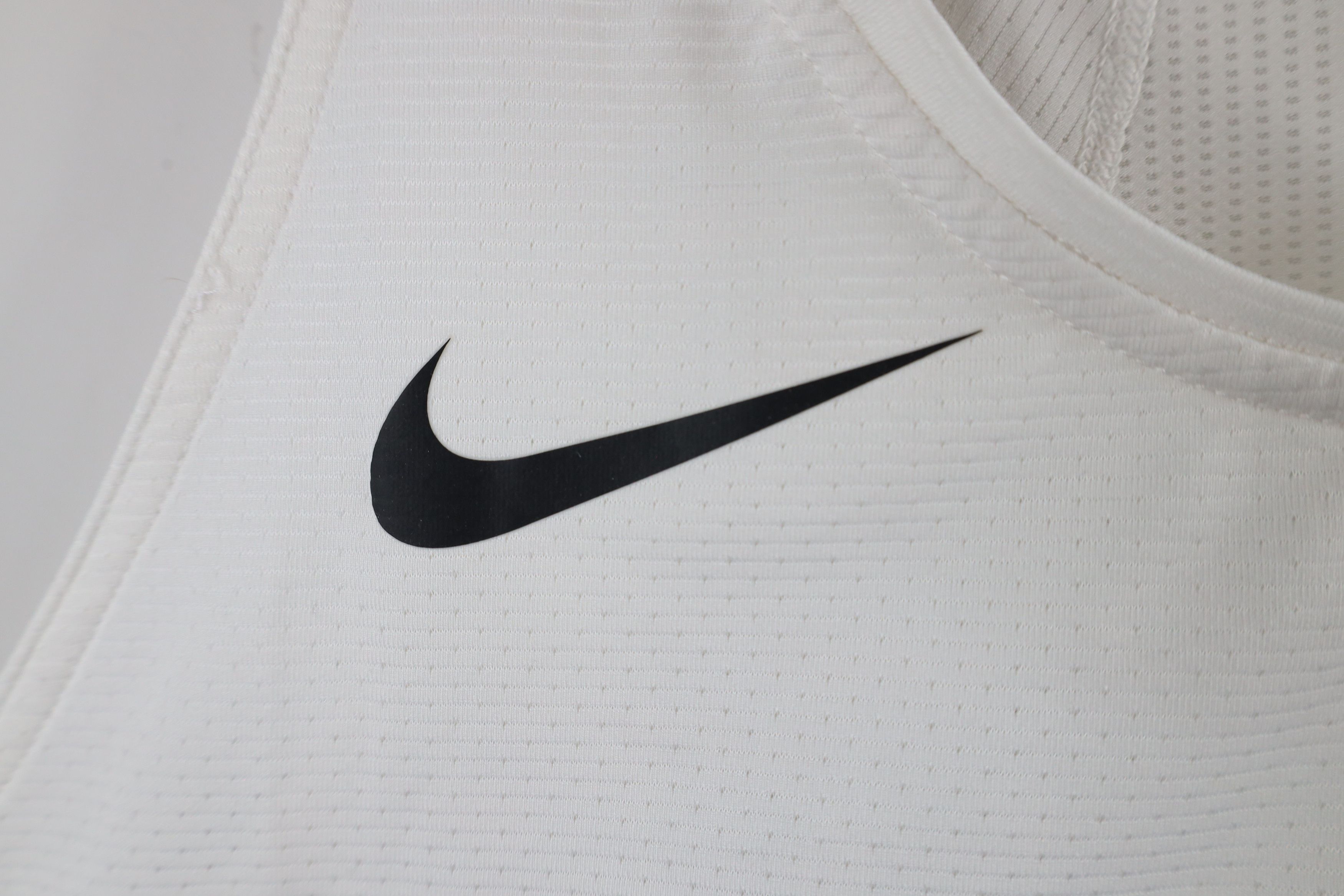 Nike × Vintage Nike Pro Issue Compression Training Tank Top T-Shirt White Size US XL / EU 56 / 4 - 7 Thumbnail