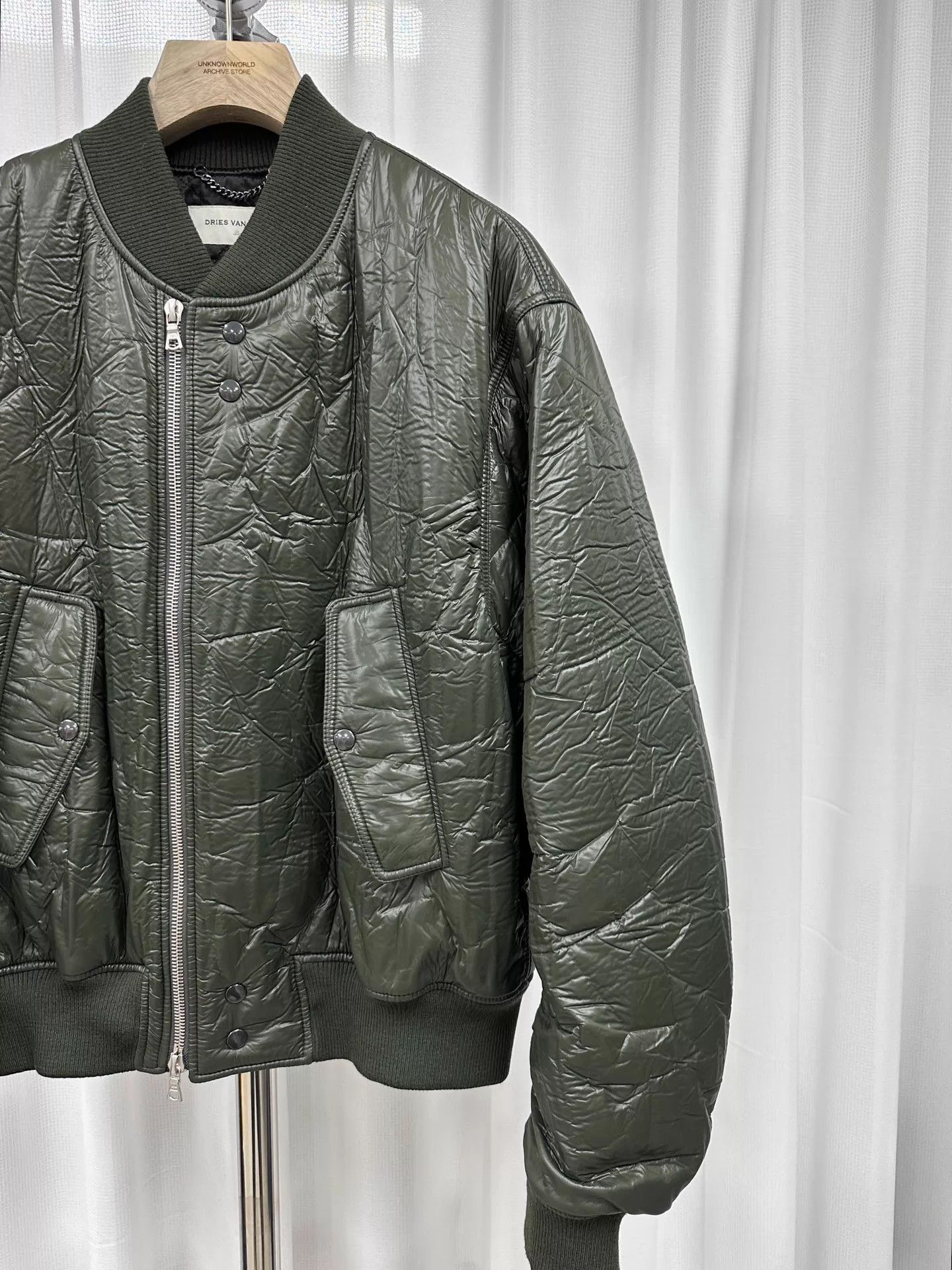 Dries Van Noten Dries Van Noten 21fw Pleated Olive Cotton Bomber Jacket L Size US L / EU 52-54 / 3 - 2 Thumbnail