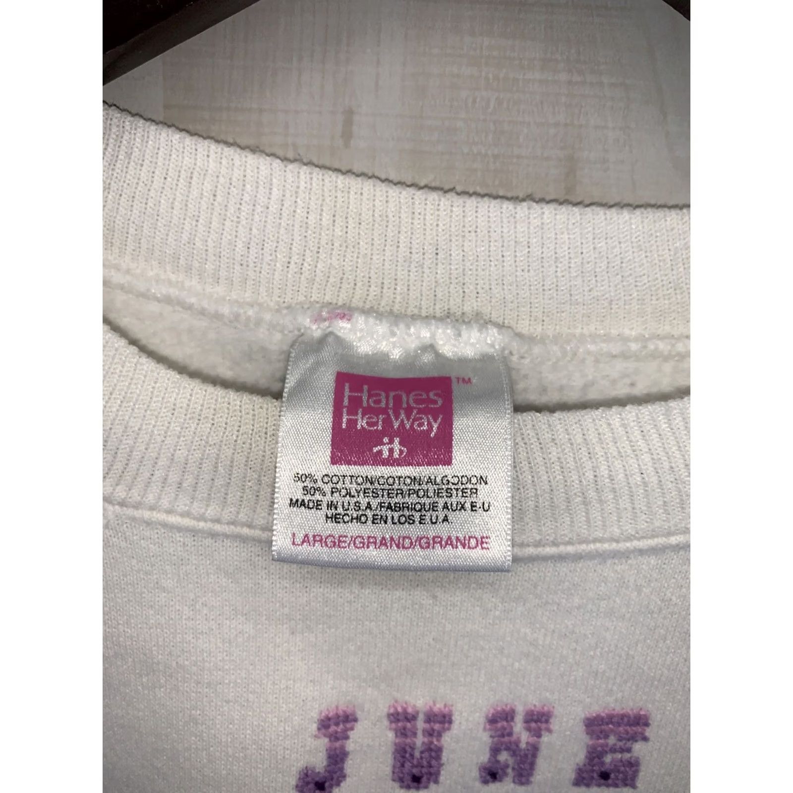 Hanes VINTAGE Hanes Her Way Needle Point Embroidered June Floral Print Sweatshirt L Womens Ivy Size L / US 10 / IT 46 - 3 Thumbnail