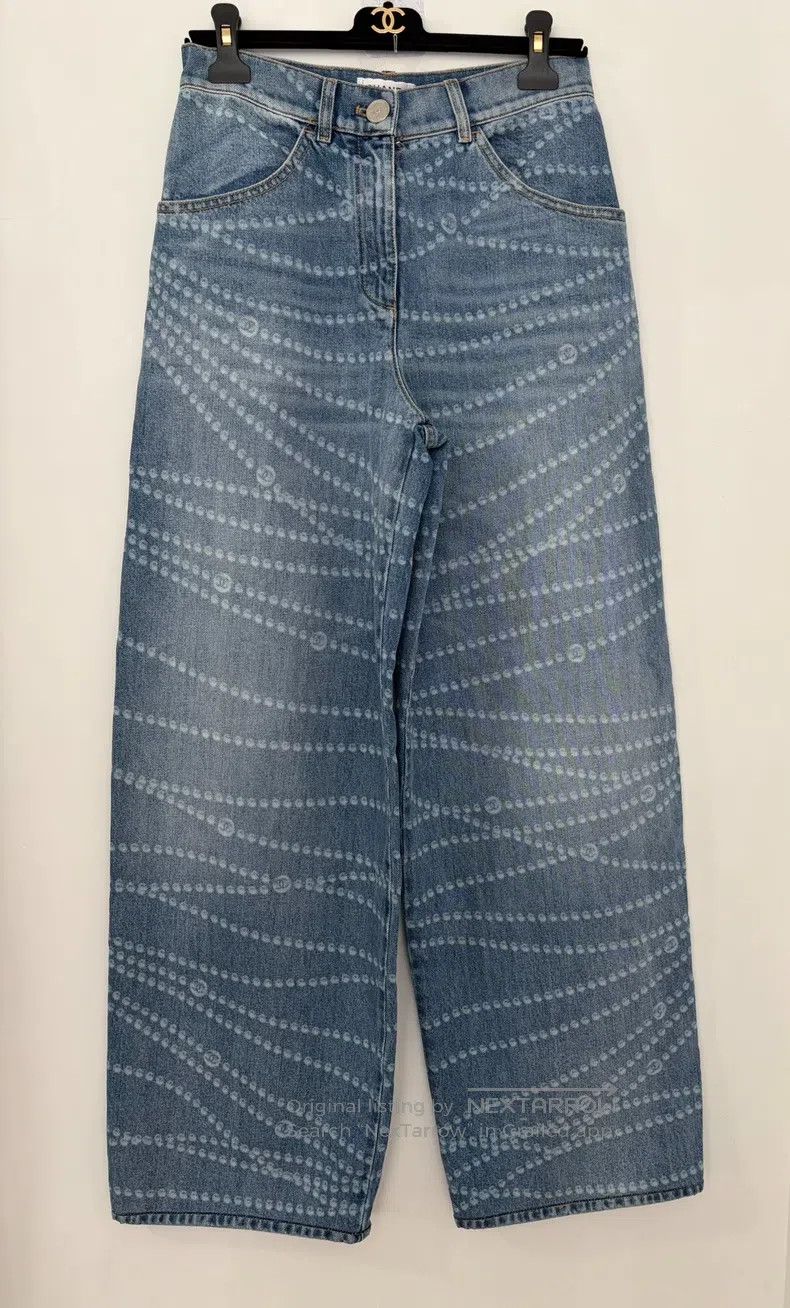 Chanel Chanel Blue pearl chain printed logo wide-leg jeans Size 25" / US 0 / IT 36 - 1 Thumbnail