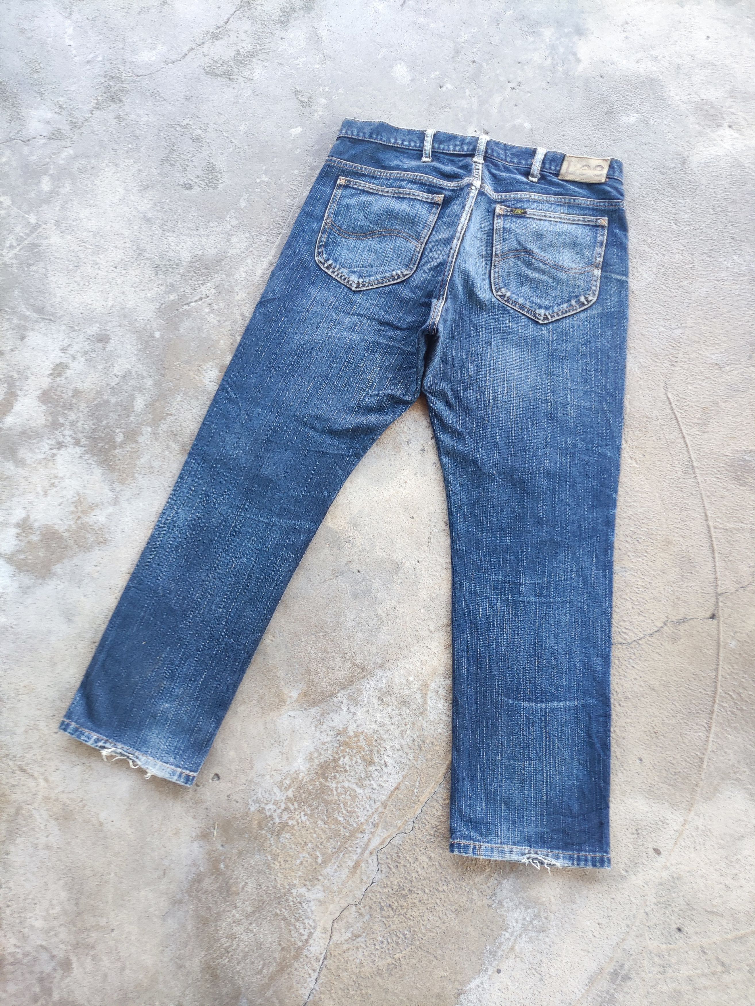 Japanese Brand × Lee Vintage Lee Japan Jeans Distressed Faded Denim Pants W33 Size US 33 - 8 Thumbnail