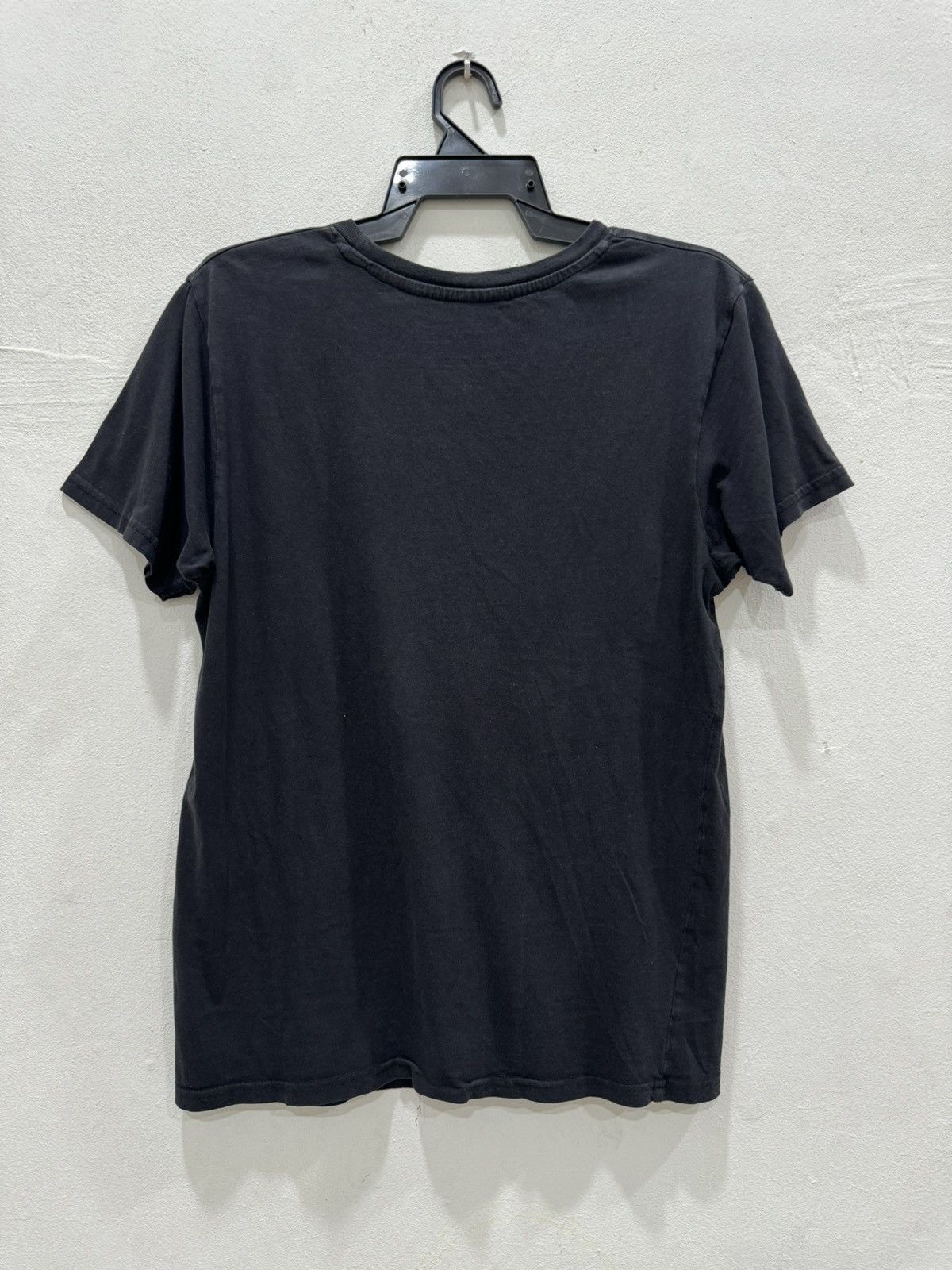 Anime Vintage Spirited Away Bioworld Thrashed Tee Size US M / EU 48-50 / 2 - 10 Thumbnail