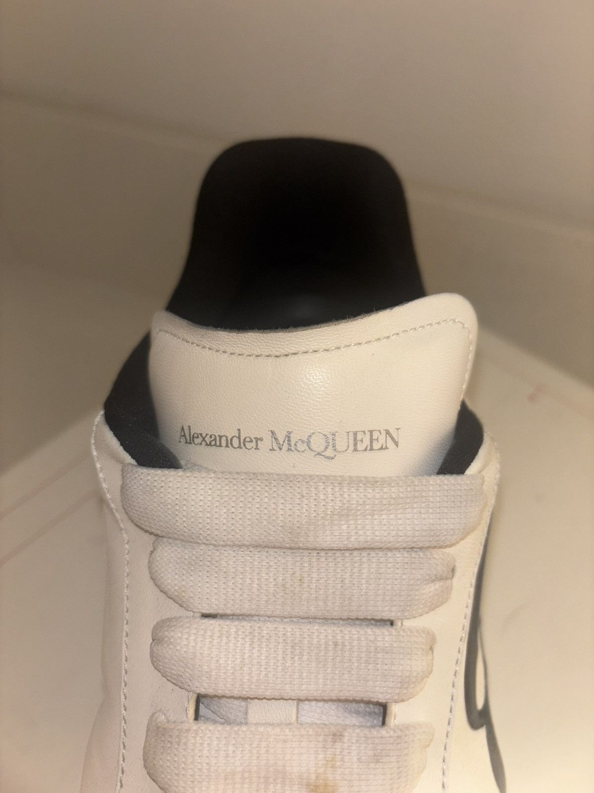Alexander McQueen Alexander McQueen B&W Sneakers Size US 10.5 / EU 43-44 - 2 Thumbnail