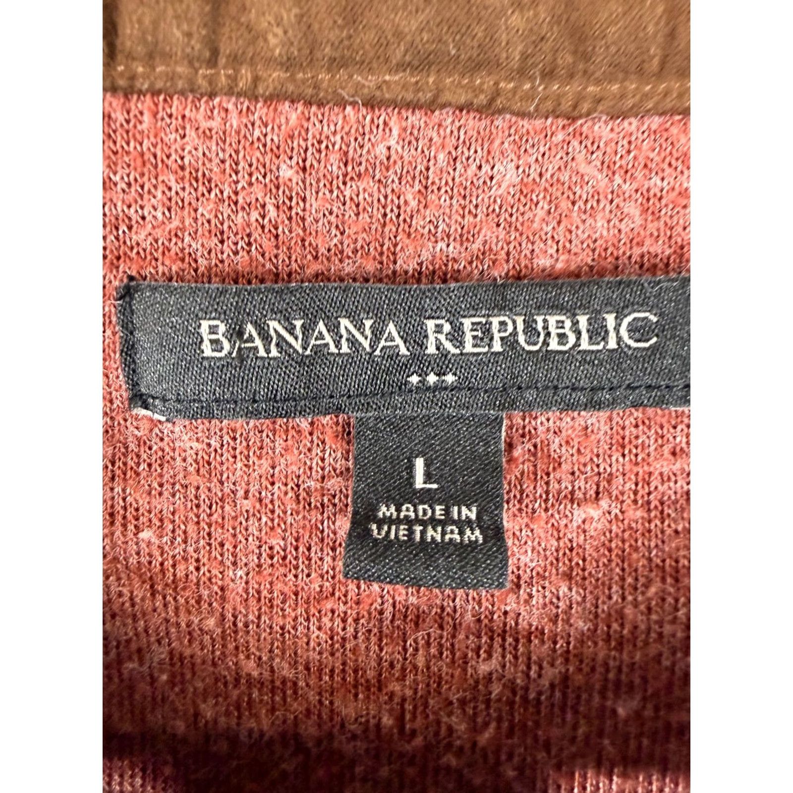 Banana Republic VINTAGE? No. Banana Republic Henley Sweater Mens L Heather Red Knit Long Sleeve Pullover Size US L / EU 52-54 / 3 - 5 Thumbnail