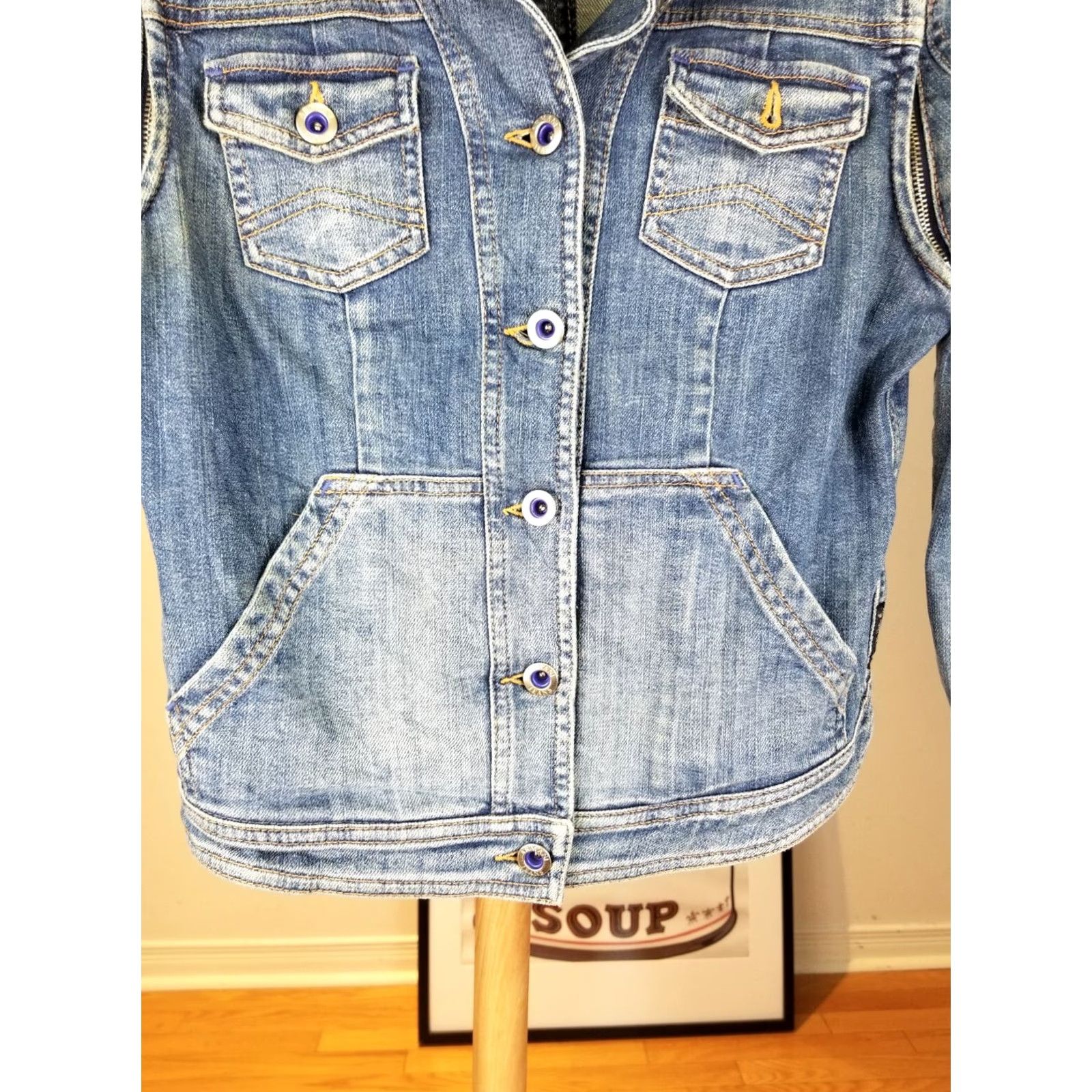 Vintage ARMANI Jeans Denim Jacket Womens 4 Jacket Blue Camouflage Cotton Lined 15 17 25 Cross Shoulder Chest Shoulder to Cuff Features Straps" Size 27" / US 4 / IT 40 - 3 Thumbnail