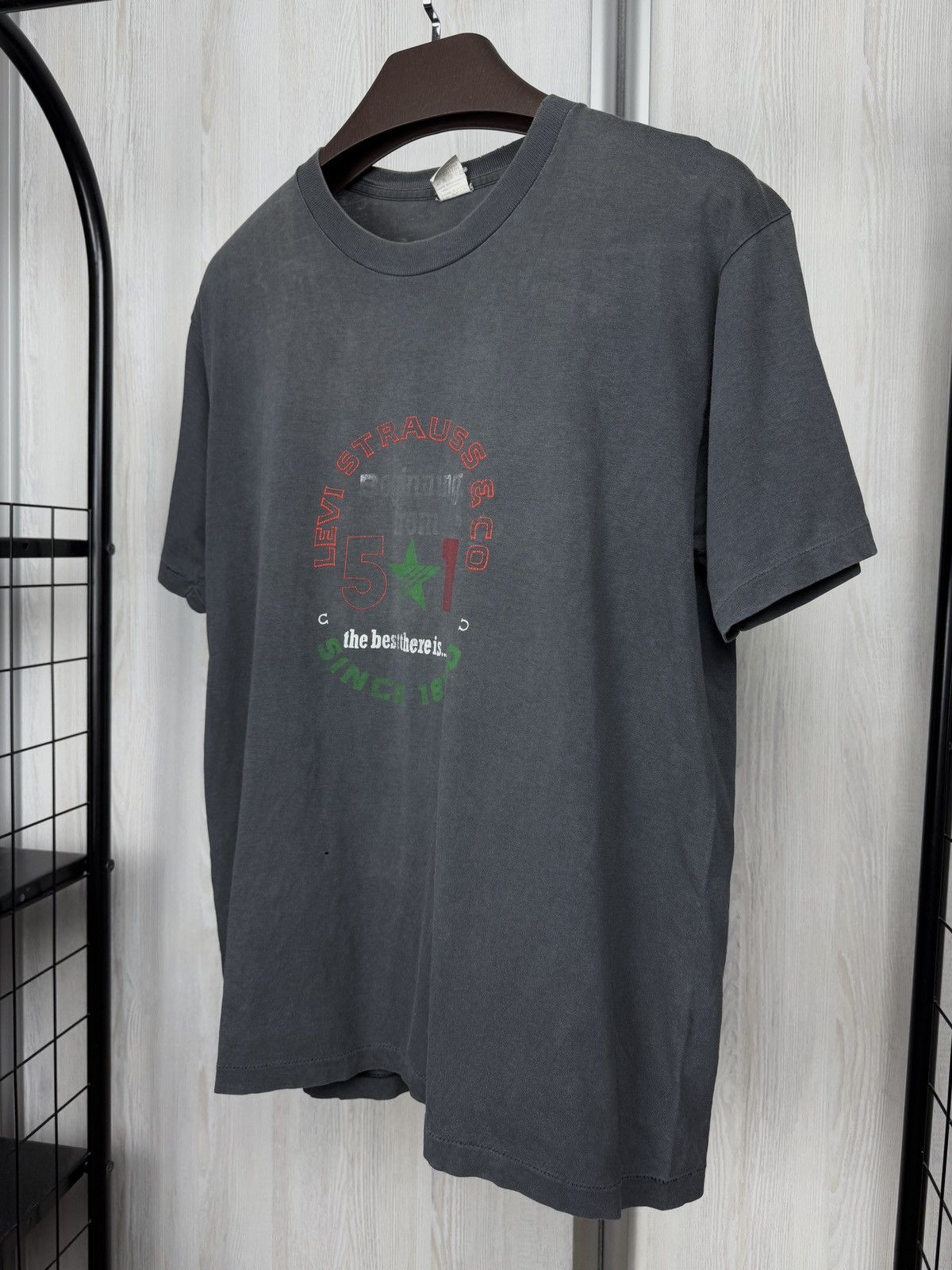 Levi's Vintage Clothing Levi's 90s Black Faded big logo Graphic Tee Shirt Size US M / EU 48-50 / 2 - 6 Thumbnail