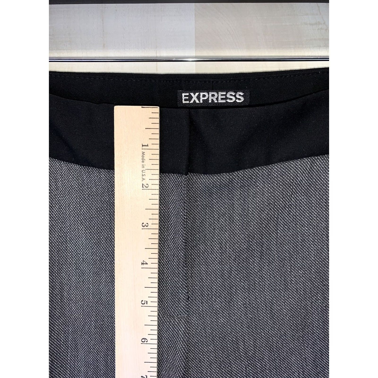 Express Express Women Dress Pants Gray Straight Leg Workwear 6 Regular XS? Not included. Size 28" / US 6 / IT 42 - 3 Thumbnail