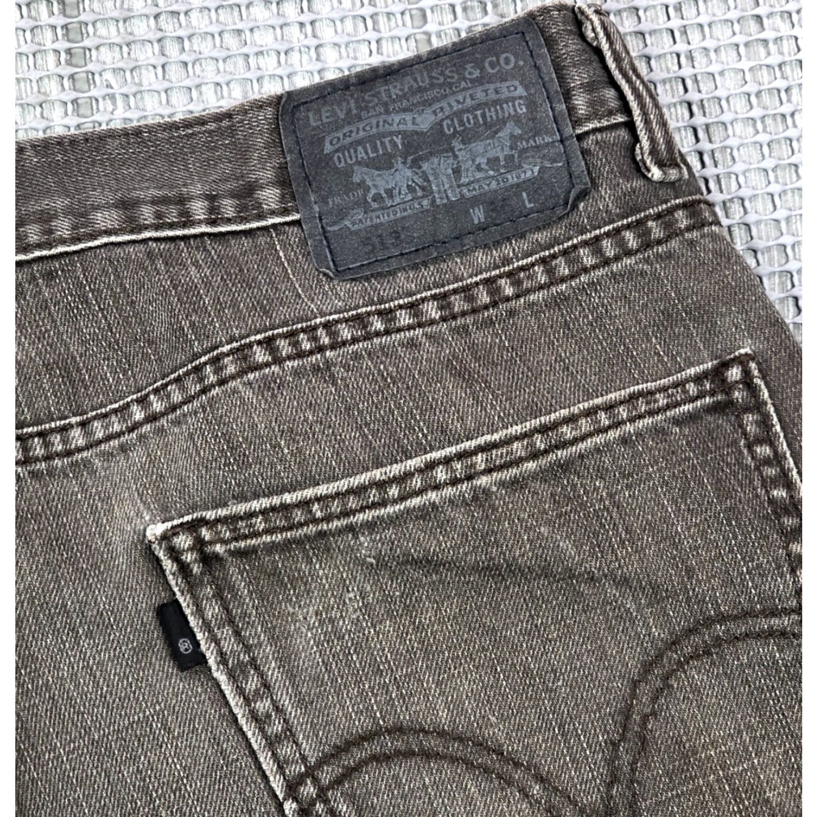 Levi's Levi’s 513 Jeans 36x33 Slim Straight Men Gray Distressed Fade Medium Wash 5-Pocket Cotton Blend Denim Regular Size Type: Regular Mens Size US 36 / EU 52 - 6 Thumbnail