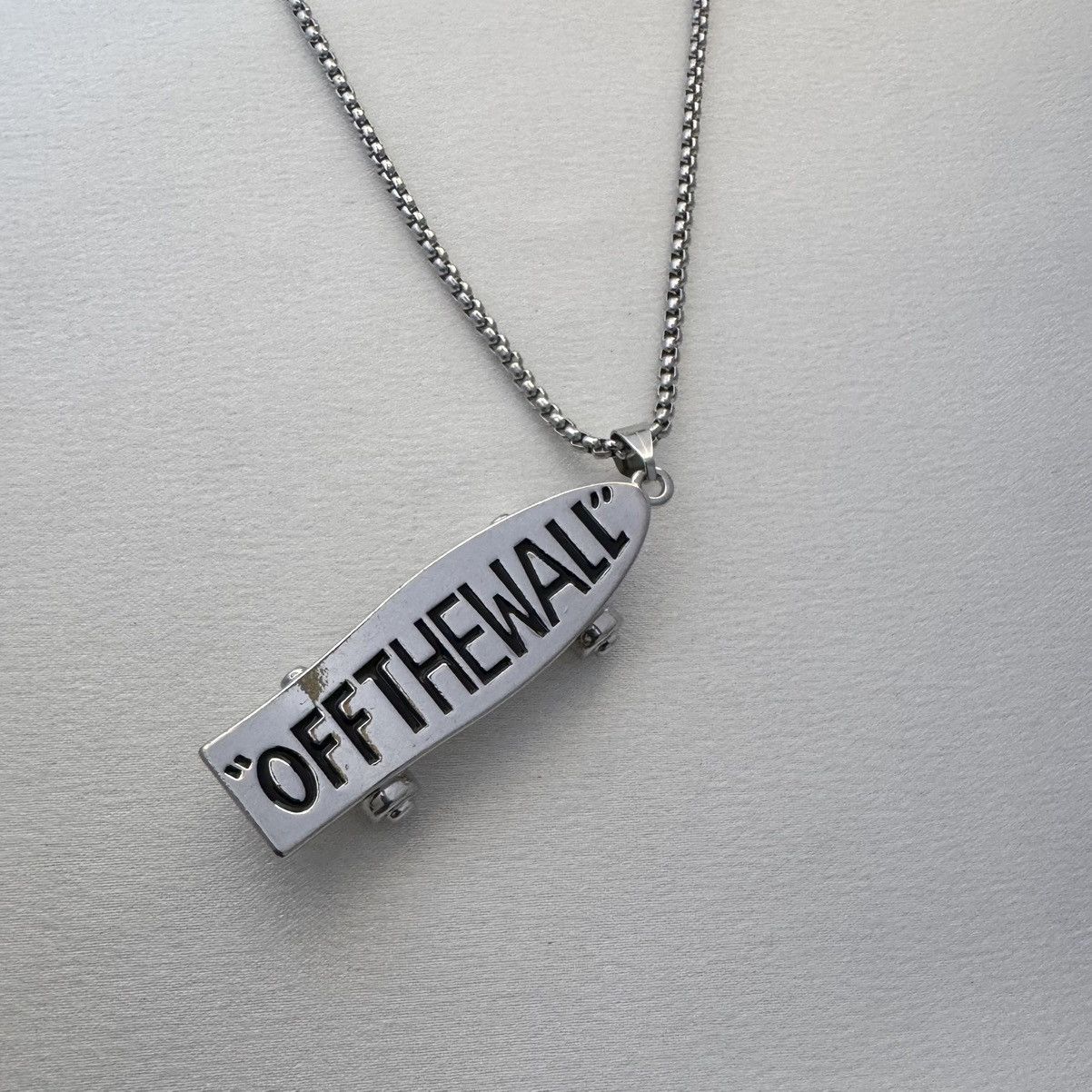 Other Skateboard Pendant Necklace for Men Women Size ONE SIZE - 2 Thumbnail