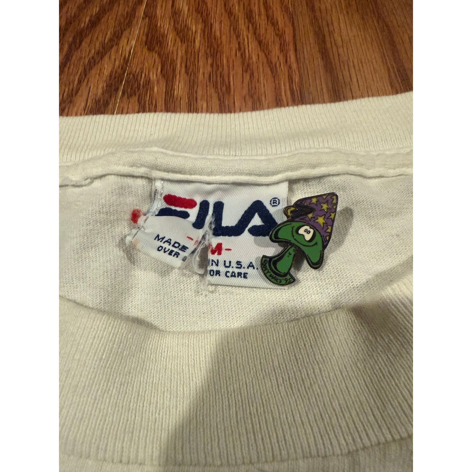 Fila San Jose California vintage neon Size US M / EU 48-50 / 2 - 5 Thumbnail
