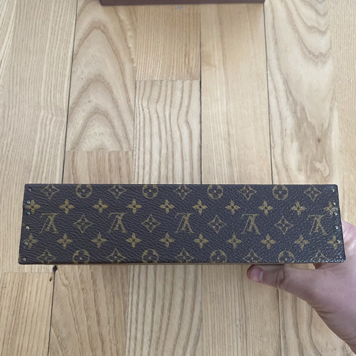 Louis Vuitton Louis Vuitton Jewelry Trunk Case Box Luggage Monogram Decor Size ONE SIZE - 9 Thumbnail