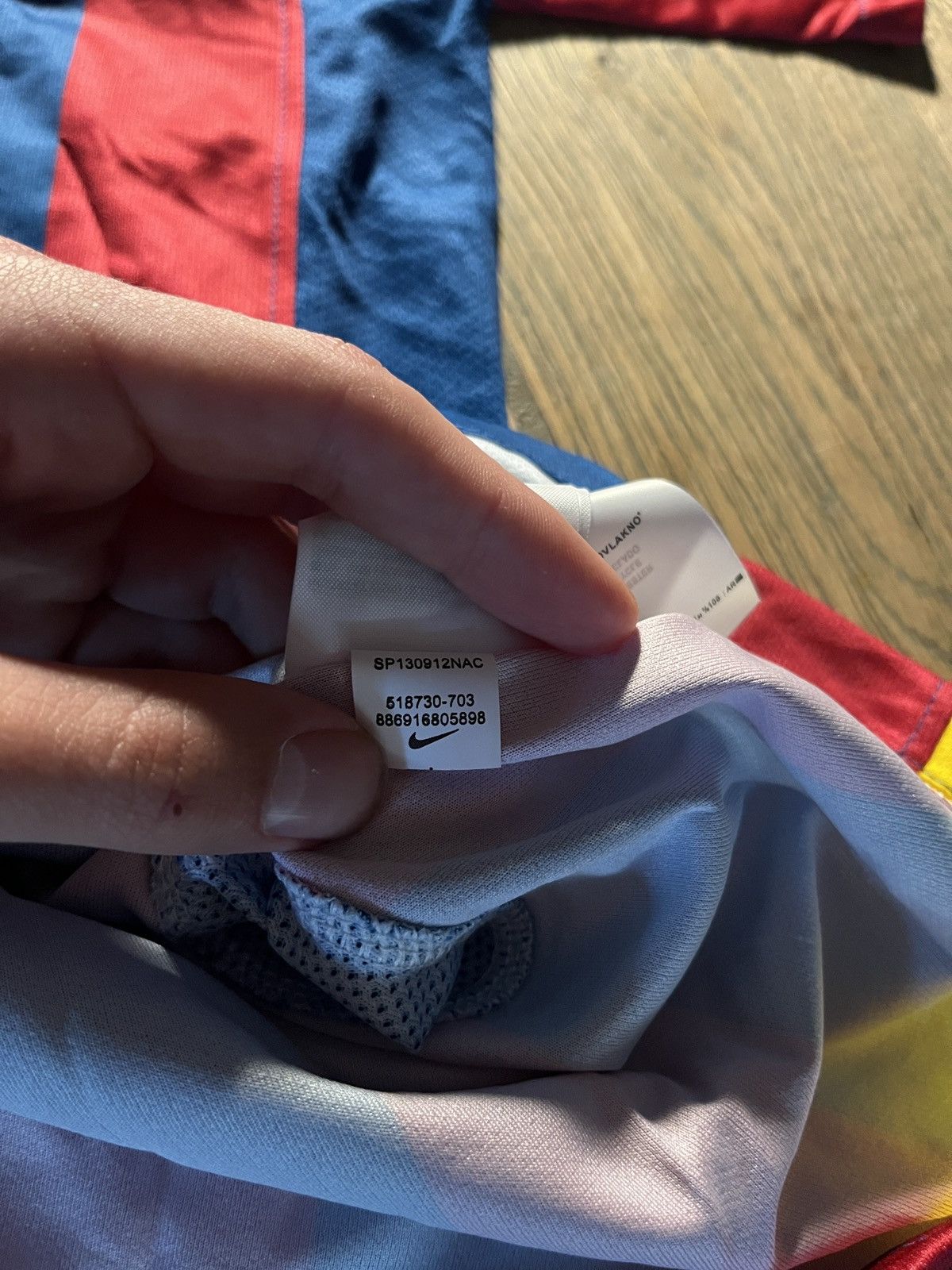 Nike Barca Retro Jersey Size US S / EU 44-46 / 1 - 6 Thumbnail