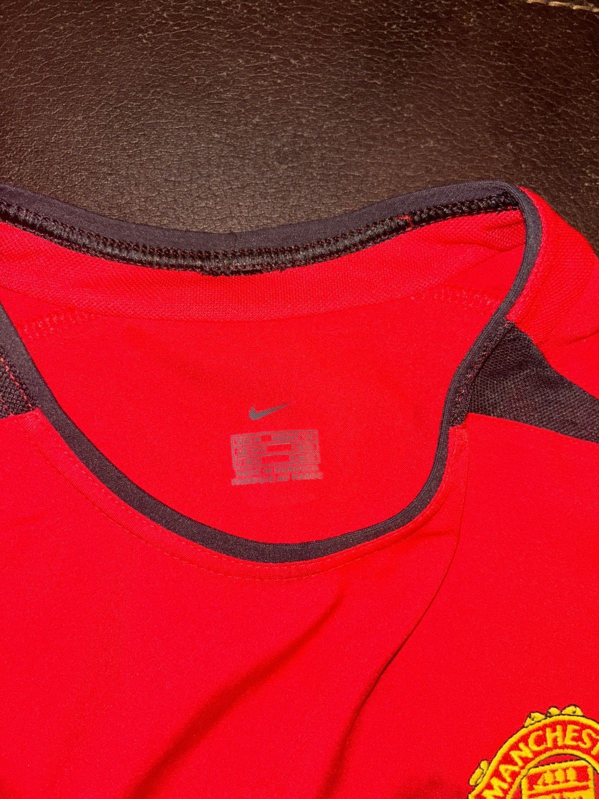 Nike 2003/04 Manchester United CR7 Size US M / EU 48-50 / 2 - 3 Thumbnail