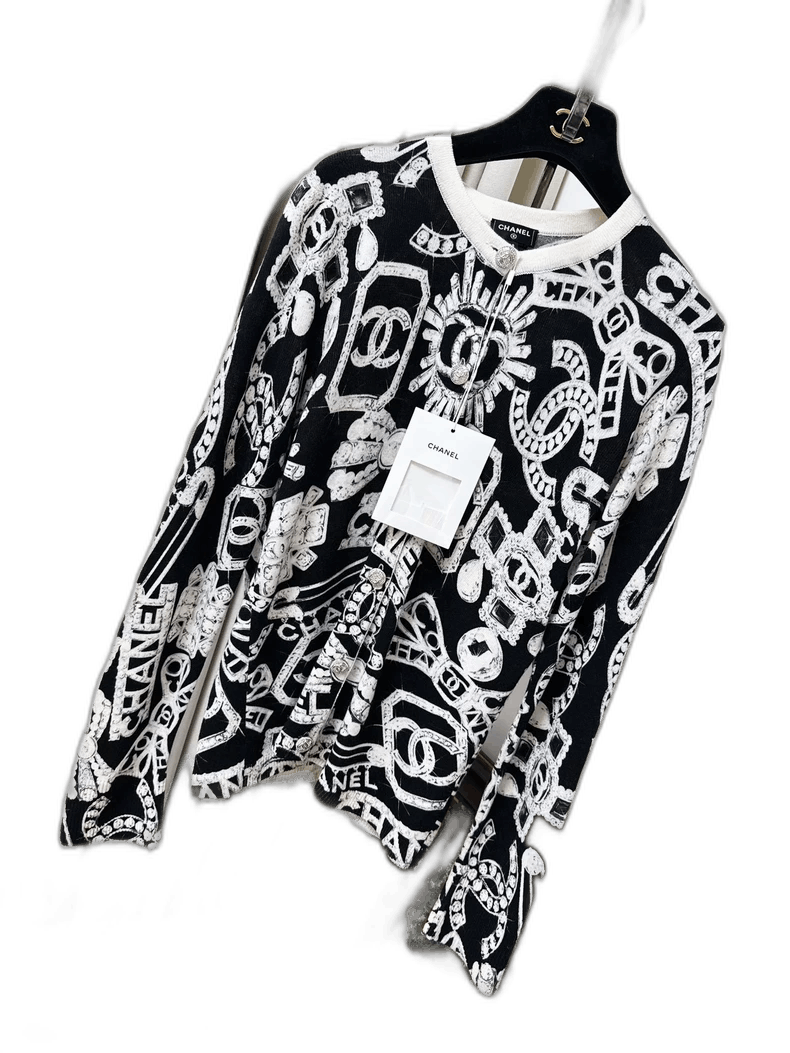 Chanel Chanel Black and White Knit Cardigan Size M / US 6-8 / IT 42-44 - 1 Thumbnail