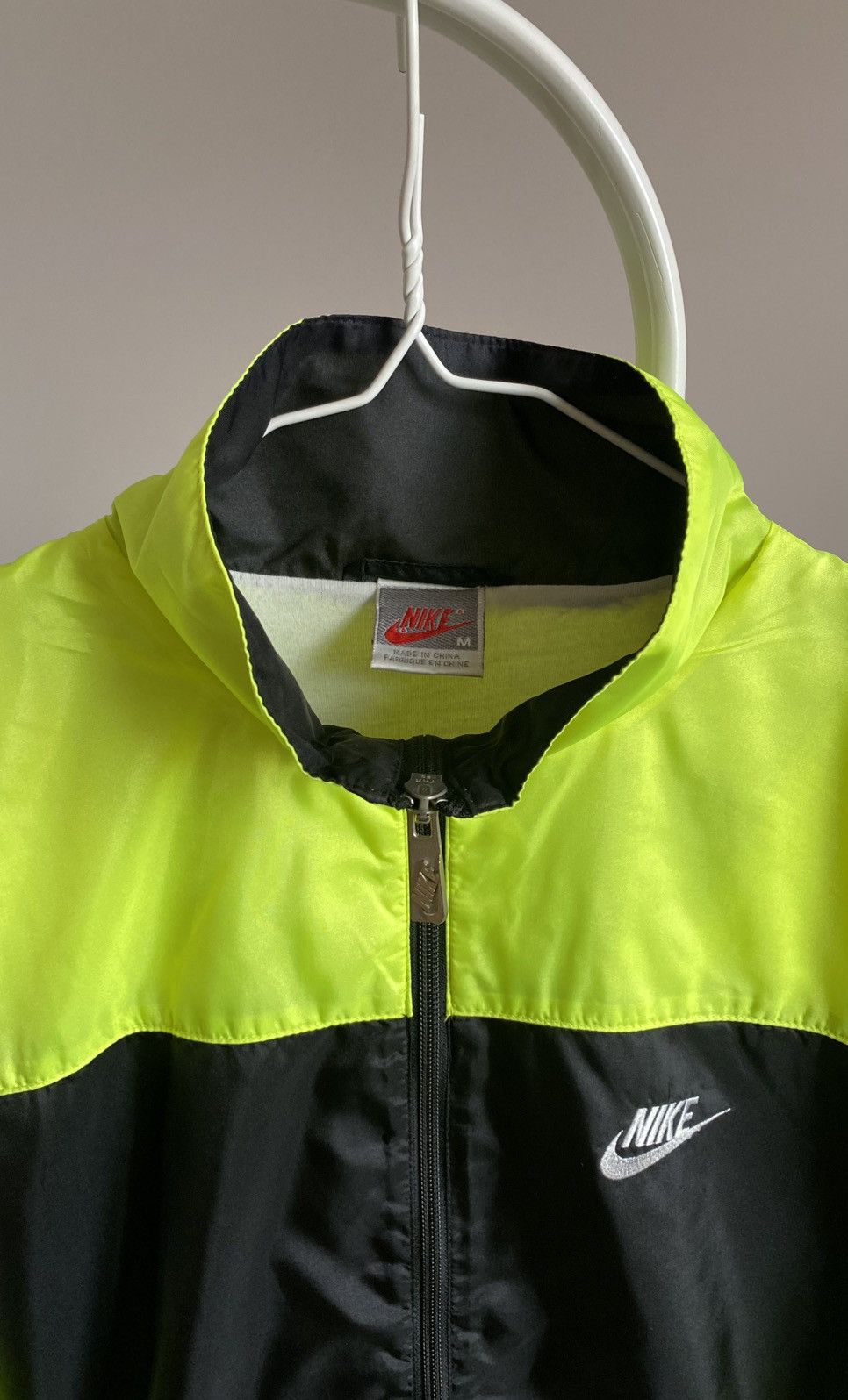 Nike M Vintage Nike International Nylon Tracksuit Jacket Pants 90 Size 48R - 9 Thumbnail