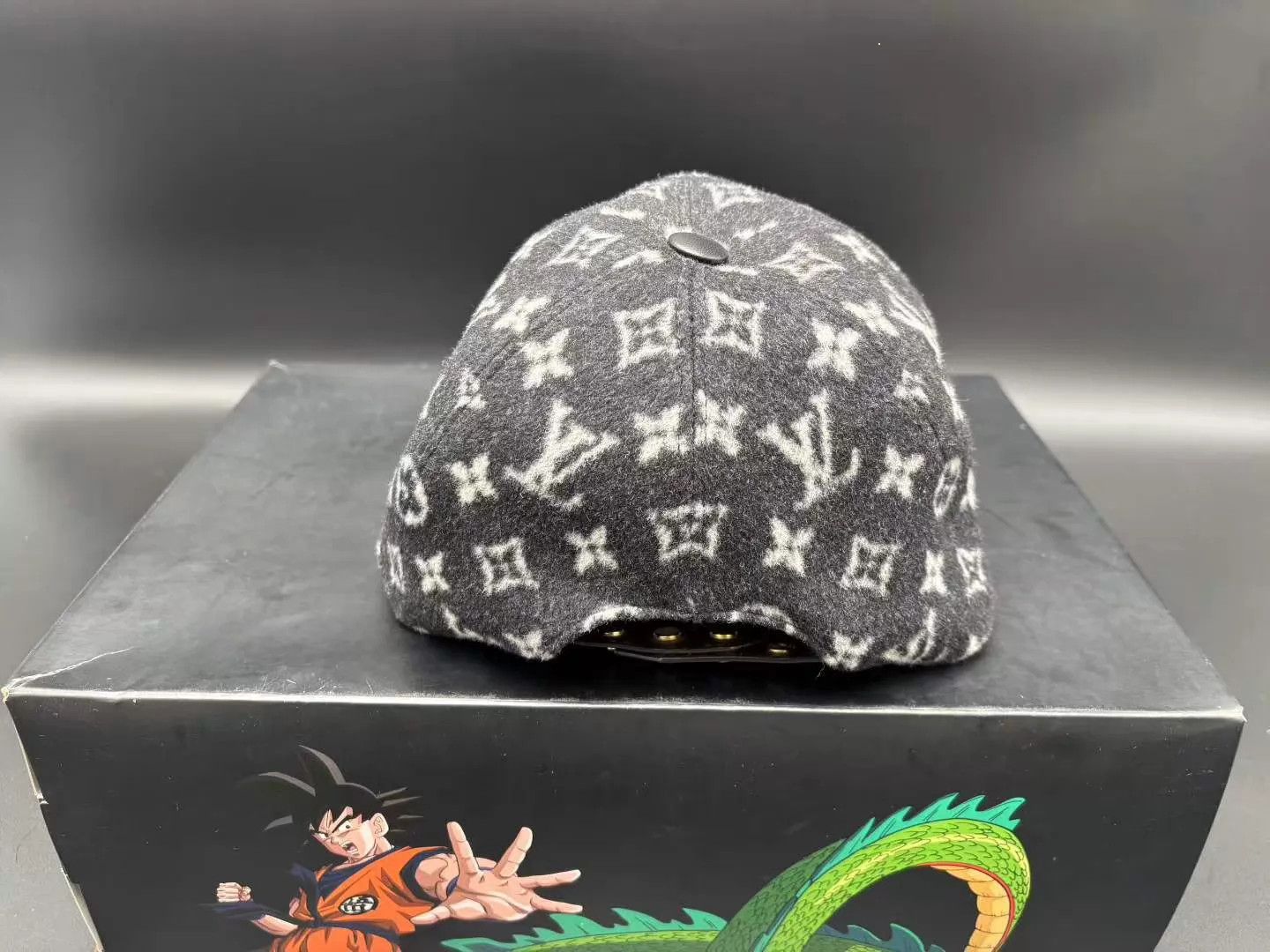 Louis Vuitton LV Monogram Black Wool Baseball Cap L (worn 2x) Size ONE SIZE - 3 Thumbnail