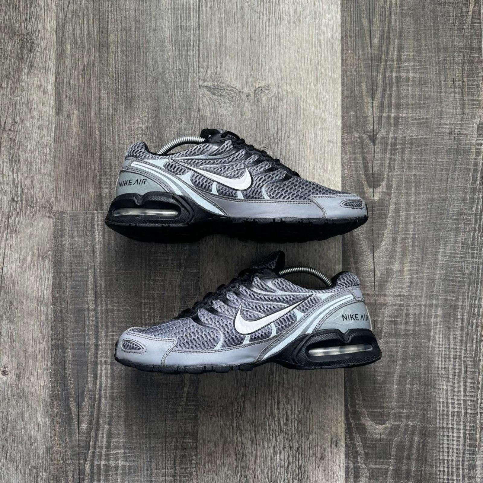 Nike × Vintage NIKE • Air Max Torch 4 "Cool Grey" (9.5M) Size US 9.5 / EU 42-43 - 3 Thumbnail