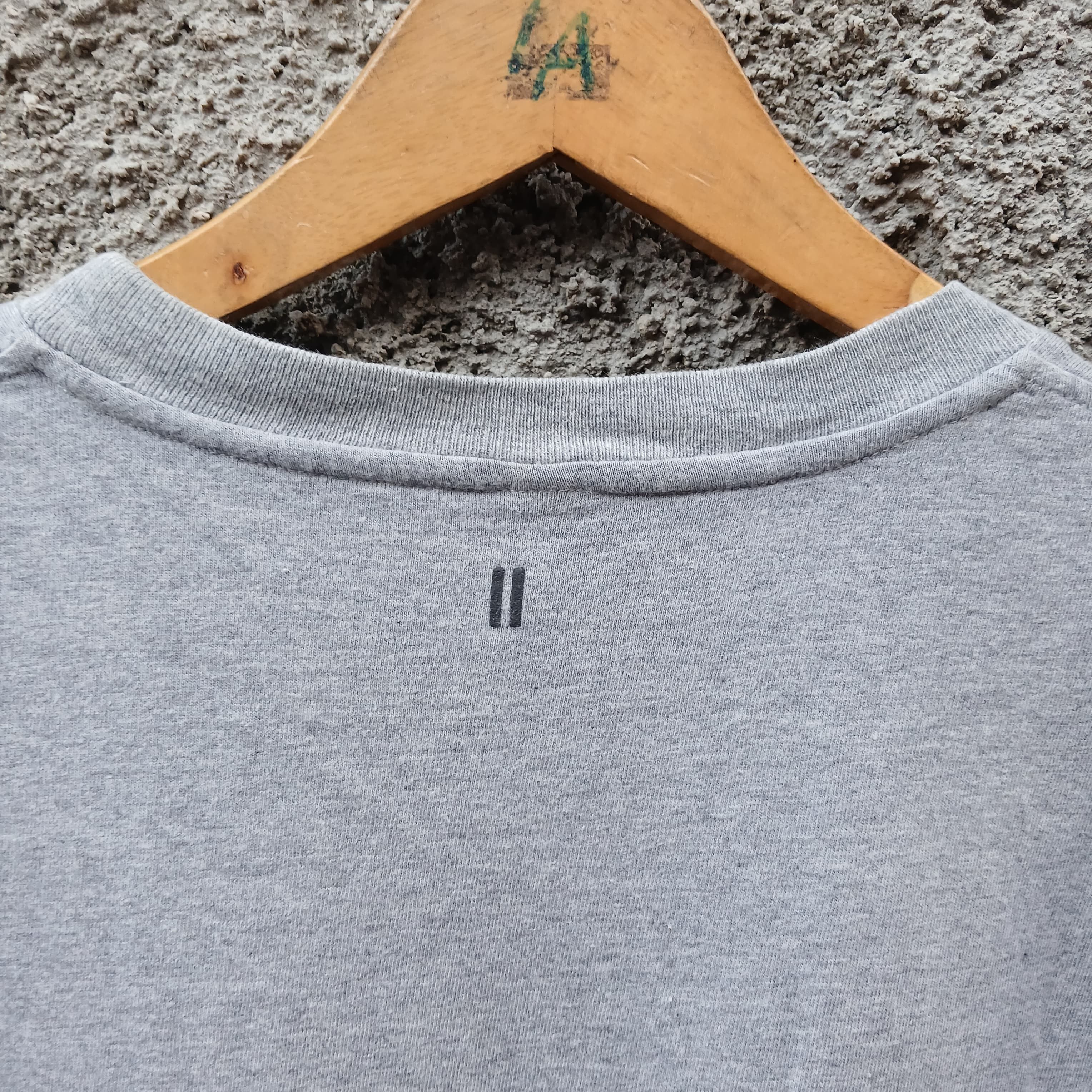 Neil Barrett Neil Barrett side zip tshirt Size US L / EU 52-54 / 3 - 3 Thumbnail