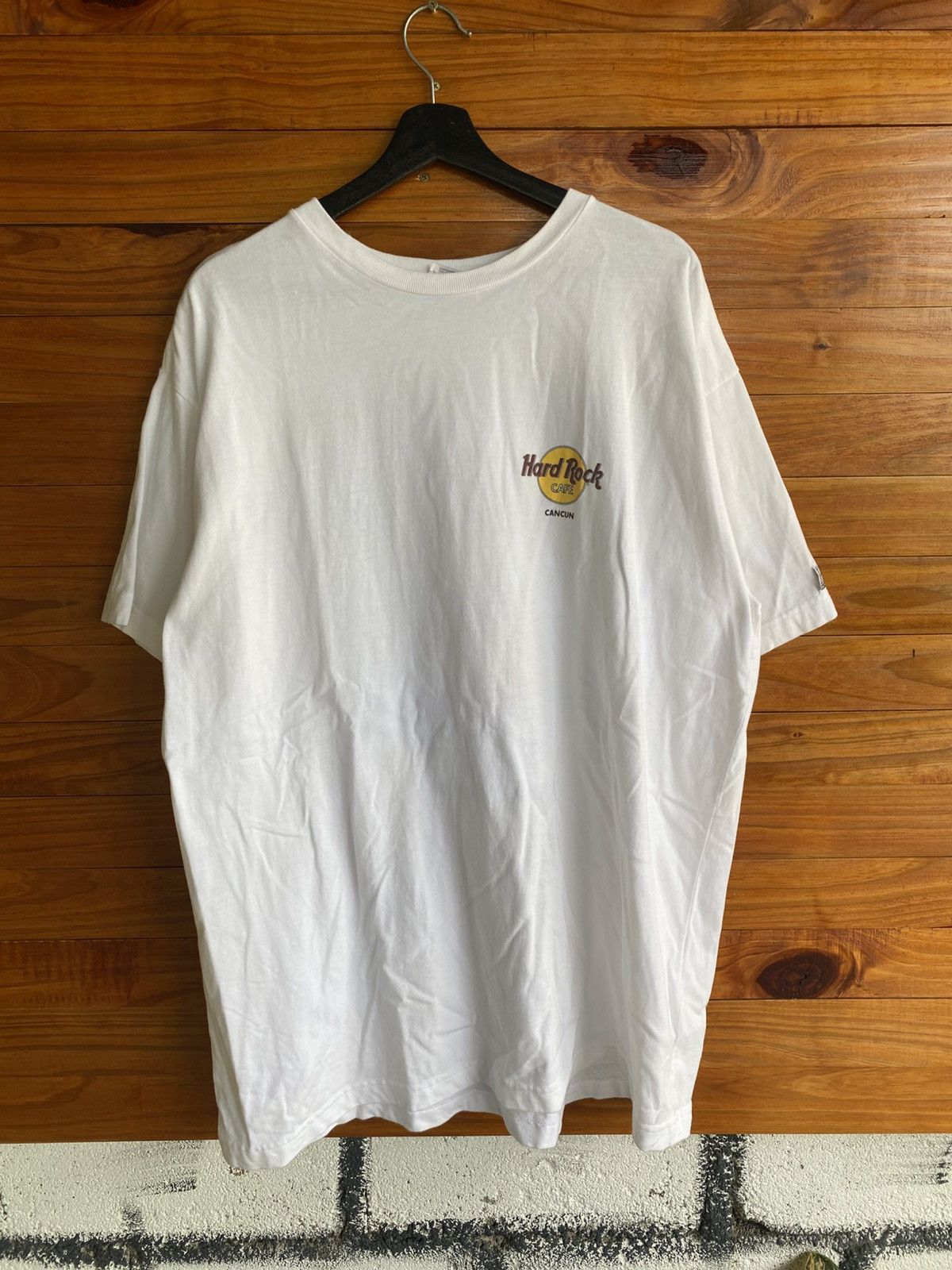 Hard Rock Cafe Vintage 1990s Hard Rock Cafe Cancun T-Shirt White XX-Large Size US XXL / EU 58 / 5 - 10 Thumbnail