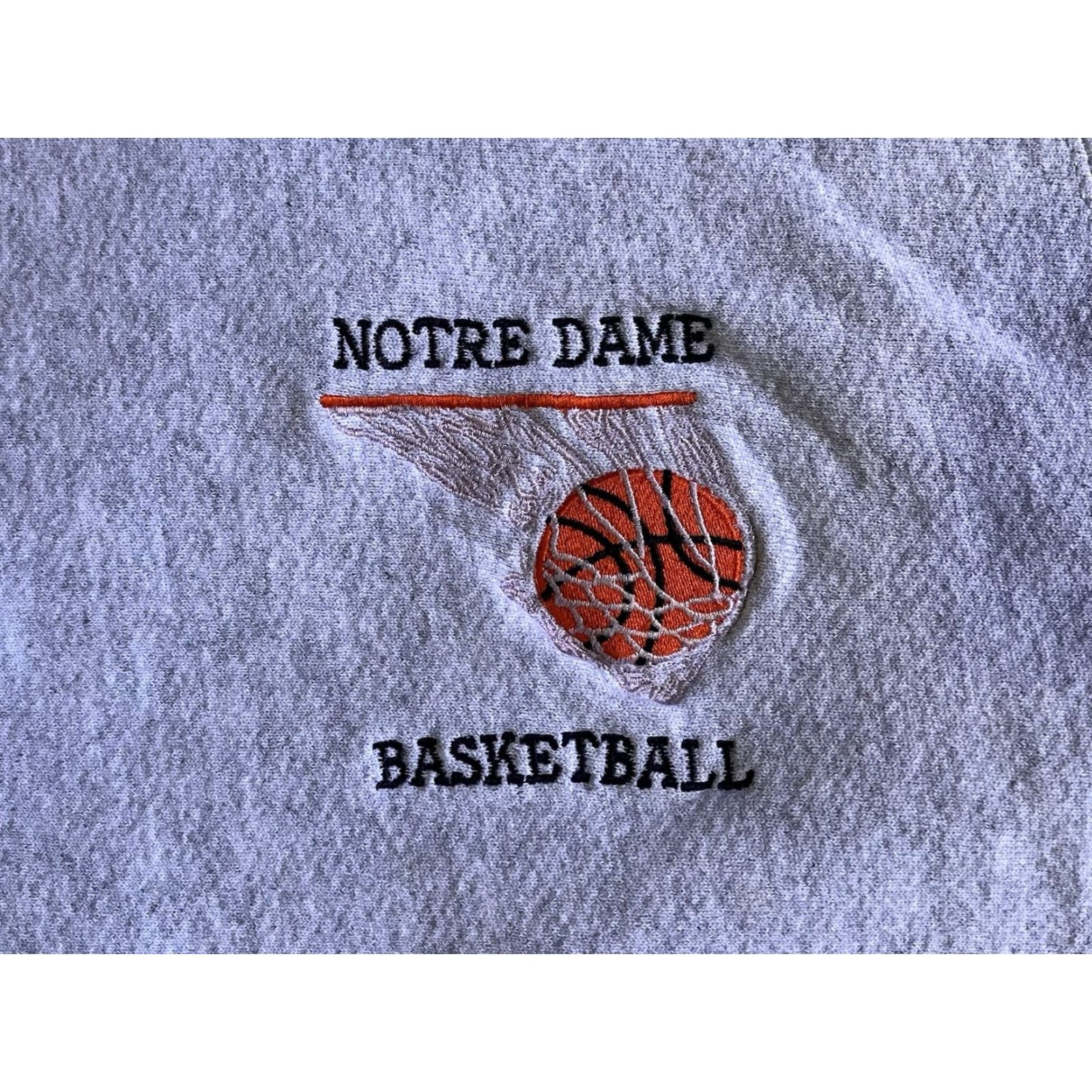 Lee VINTAGE Notre Dame Basketball Lee Cross Grain Sweatshirt M Grey 90s Size US M / EU 48-50 / 2 - 3 Thumbnail